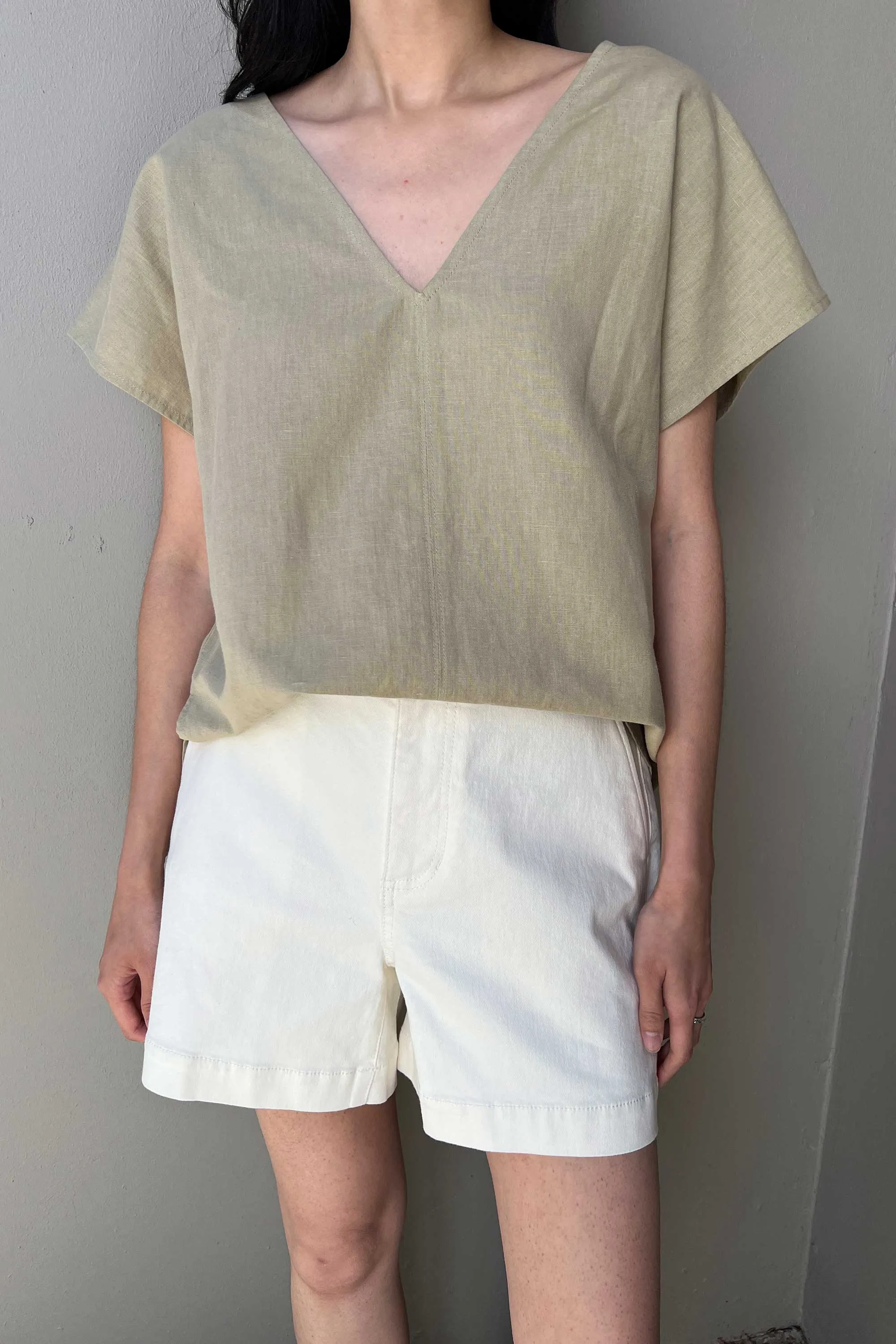 LINEN BLEND V-NECK BLOUSE sold by OAK AND FORT product image thumbnail 2