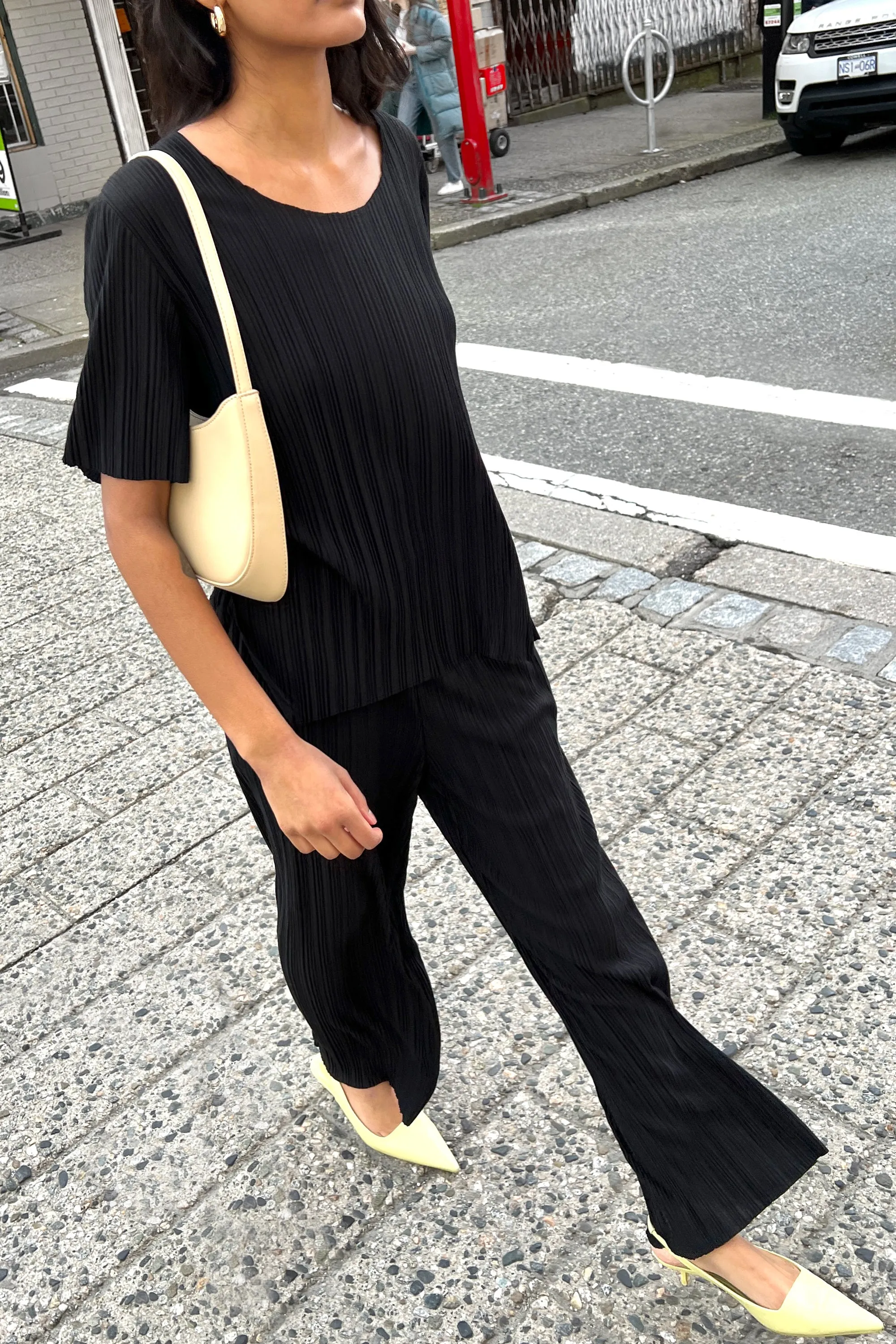 PLEATED TOP WITH SPLIT SIDES sold by OAK AND FORT product image thumbnail 3
