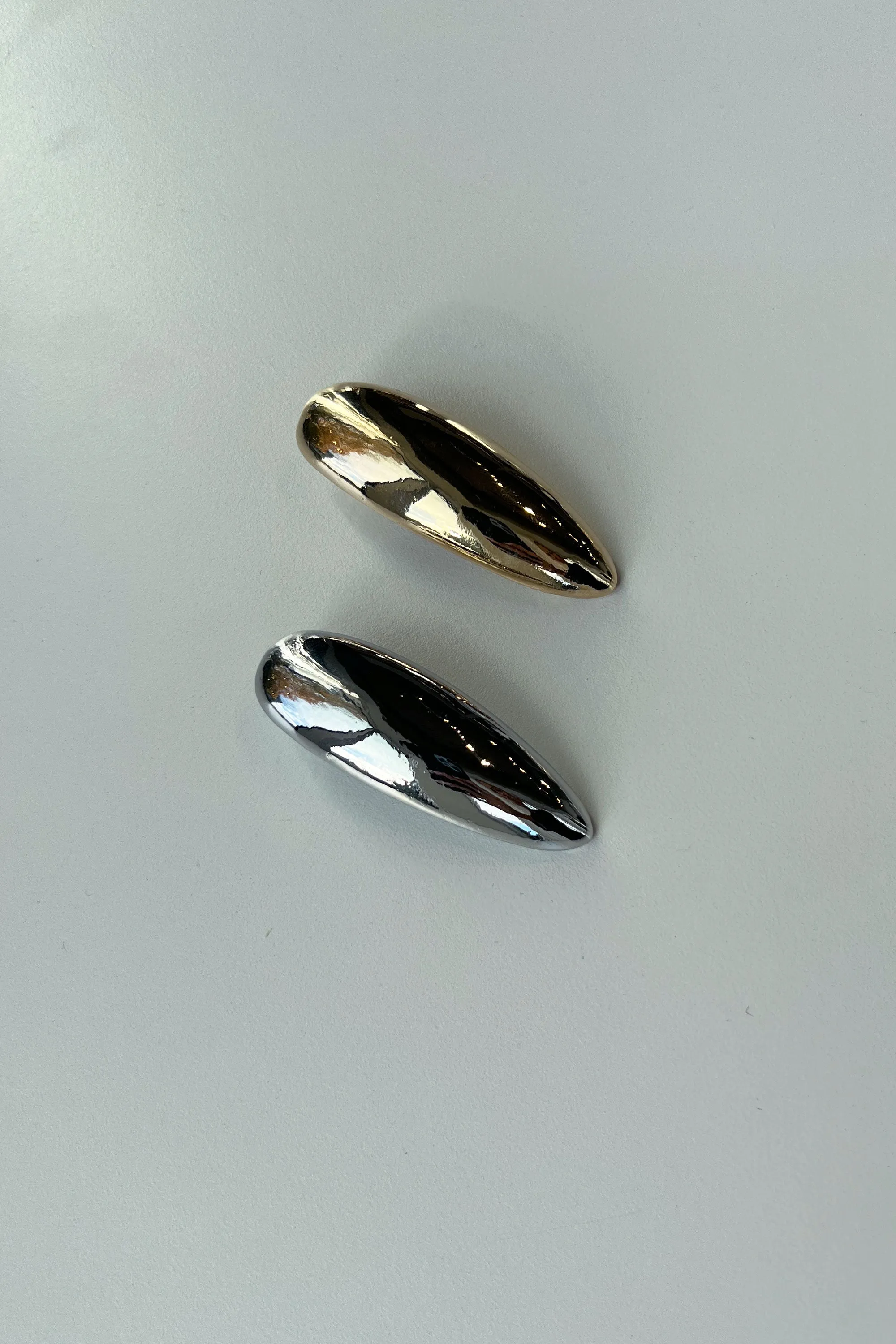 METALLIC ALMOND-SHAPE HAIR CLIP sold by OAK AND FORT product image thumbnail 2