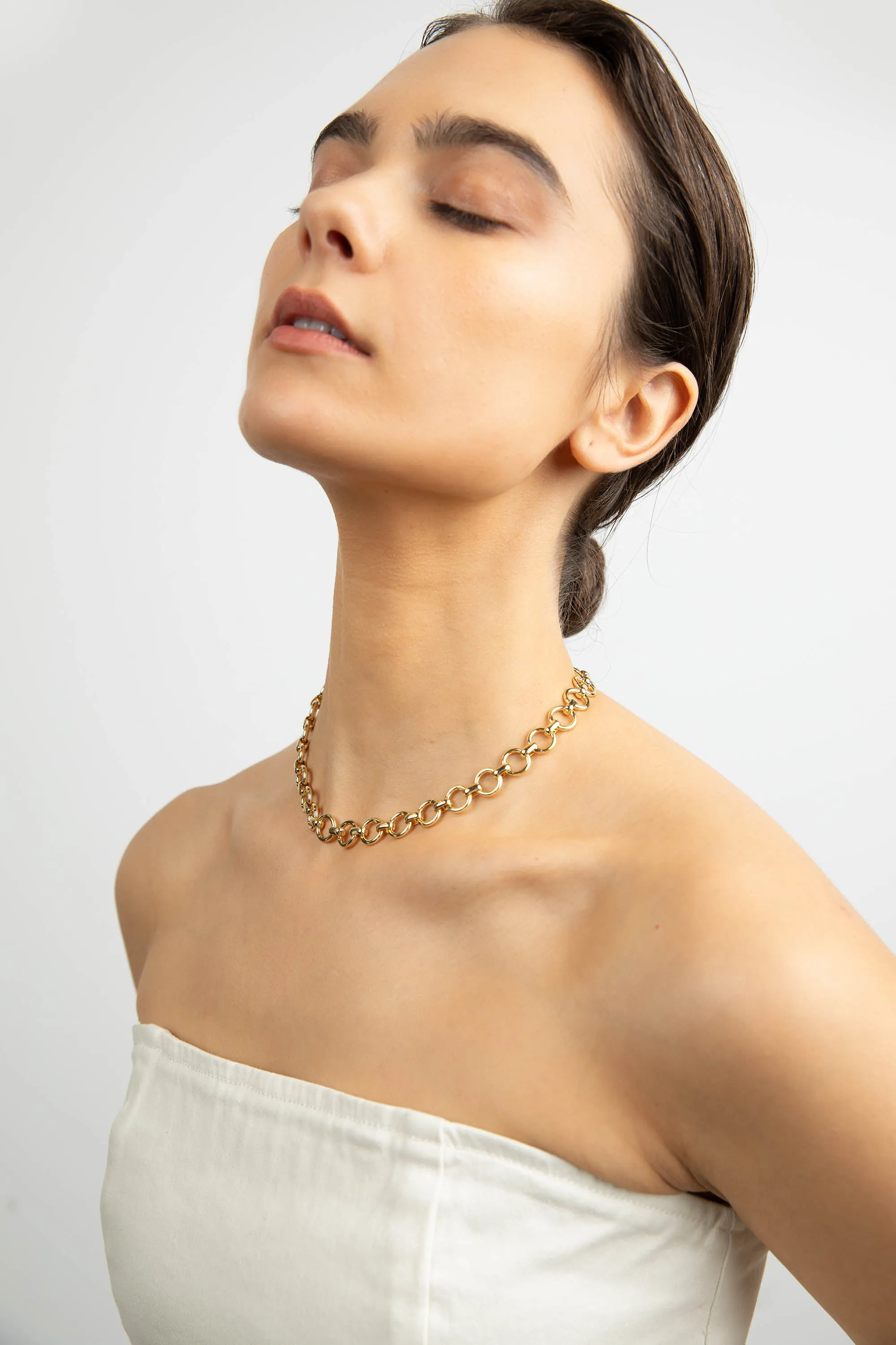 CIRCLE CHAIN NECKLACE sold by OAK AND FORT product image thumbnail 3