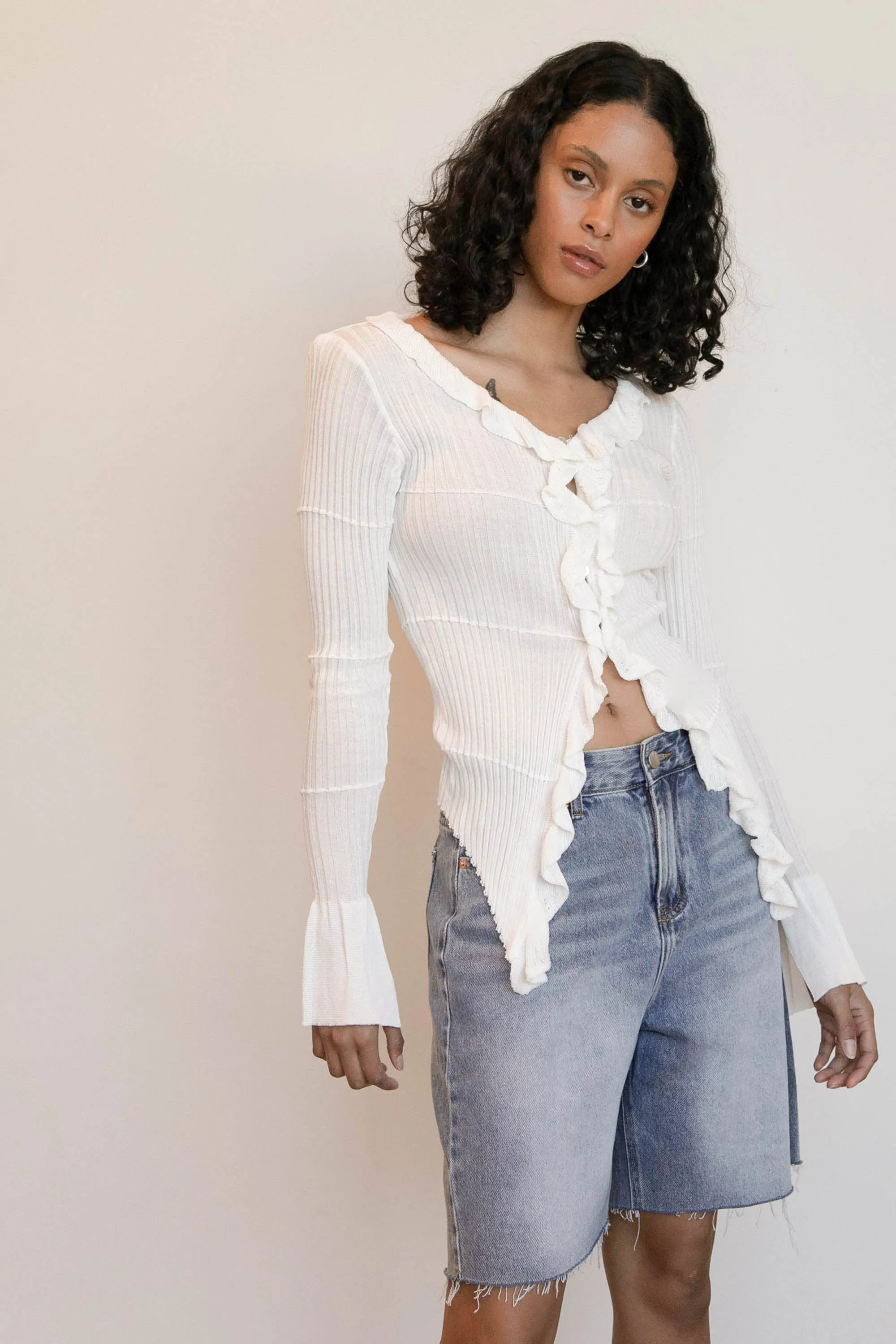 RUFFLED V-NECK LONG SLEEVE TOP sold by OAK AND FORT product image thumbnail 2