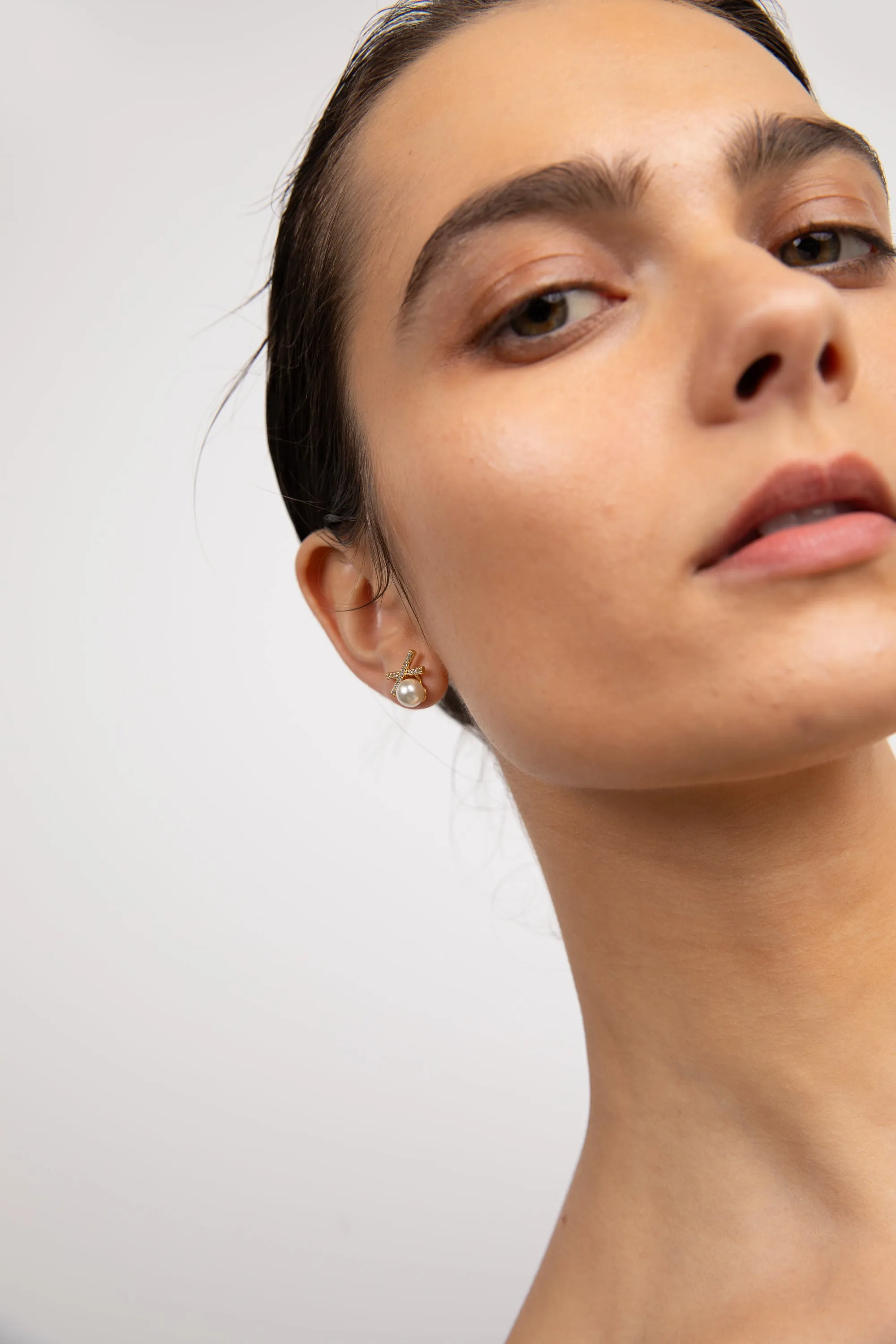 ZIRCONIA BOW AND PEARL EARRING sold by OAK AND FORT product image thumbnail 3