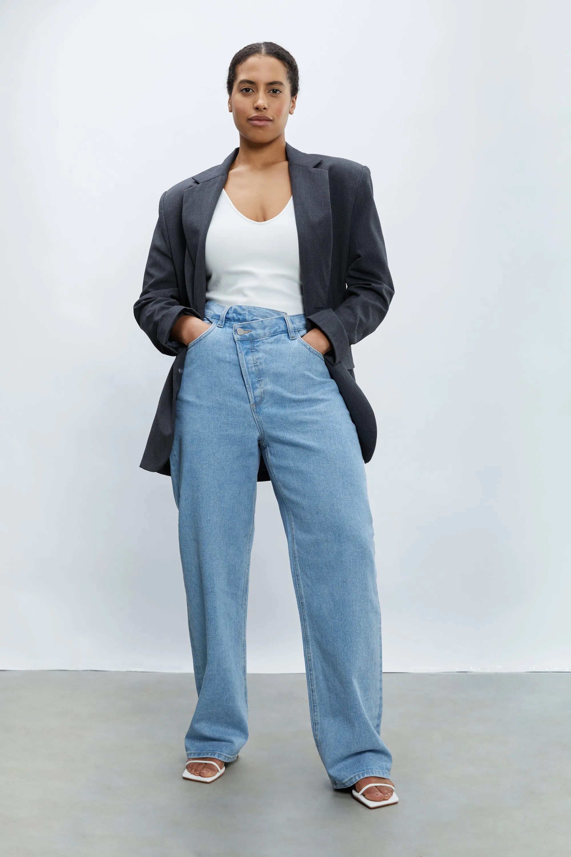 OVERSIZED BLAZER sold by OAK AND FORT product image thumbnail 3