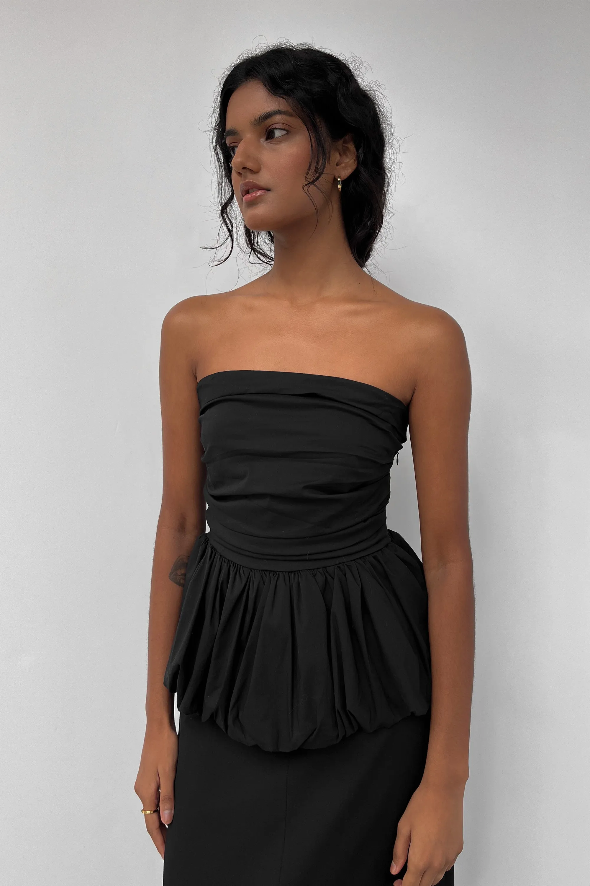 BAGUETTE ZIRCONIA HUGGIE HOOP sold by OAK AND FORT product image thumbnail 2