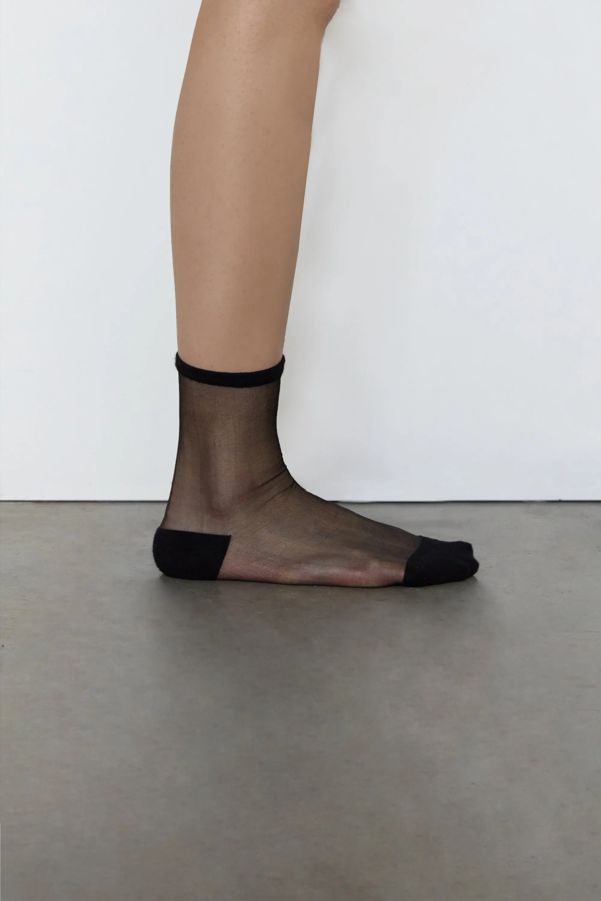 ORGANIC COTTON NYLON MESH SOCKS sold by OAK AND FORT product image thumbnail 2