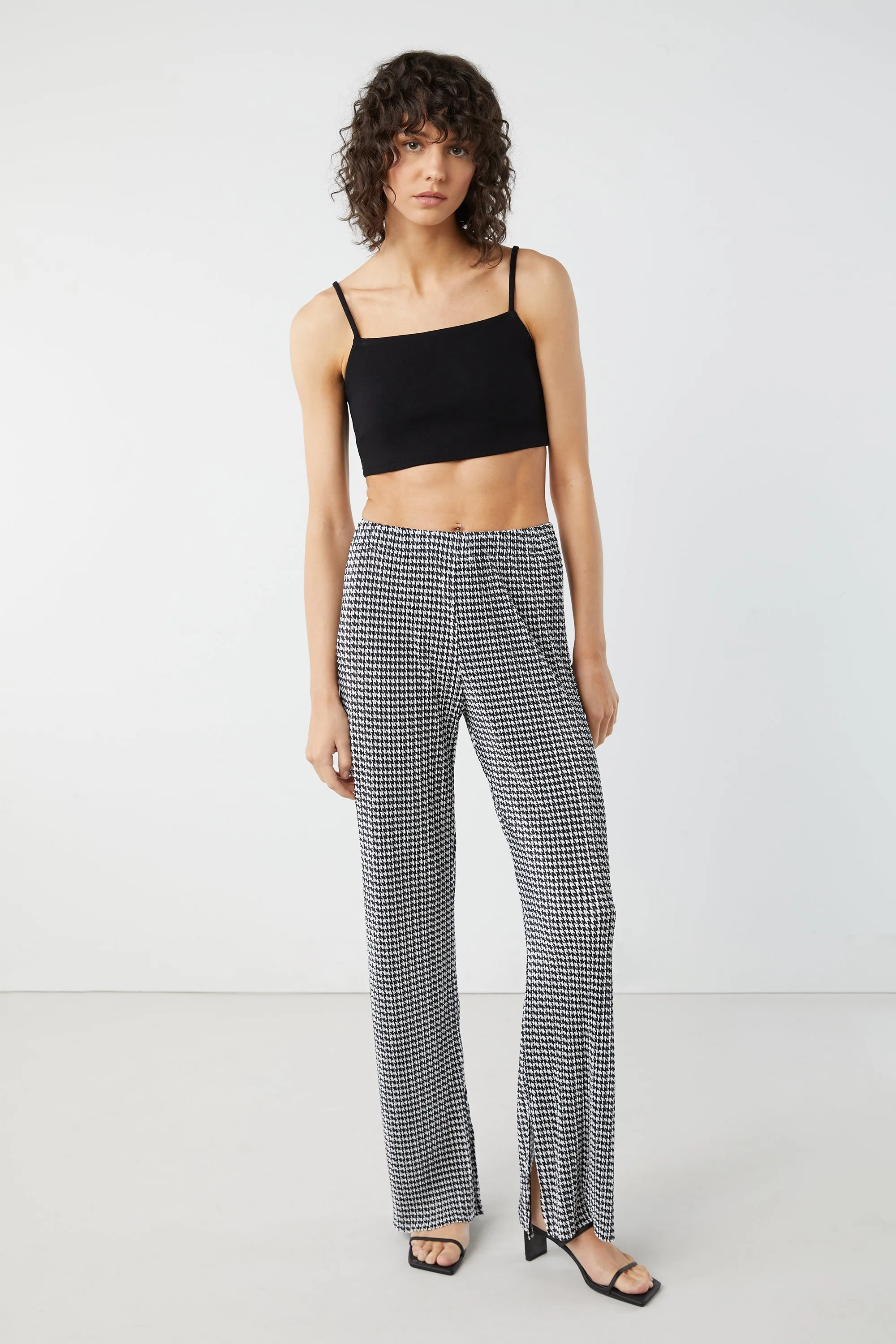 HOUNDSTOOTH PLEATED PANT sold by OAK AND FORT product image thumbnail 2