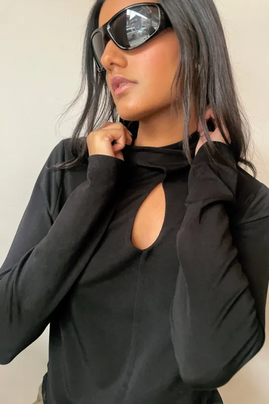 MOCKNECK TOP WITH FRONT CUTOUT sold by OAK AND FORT