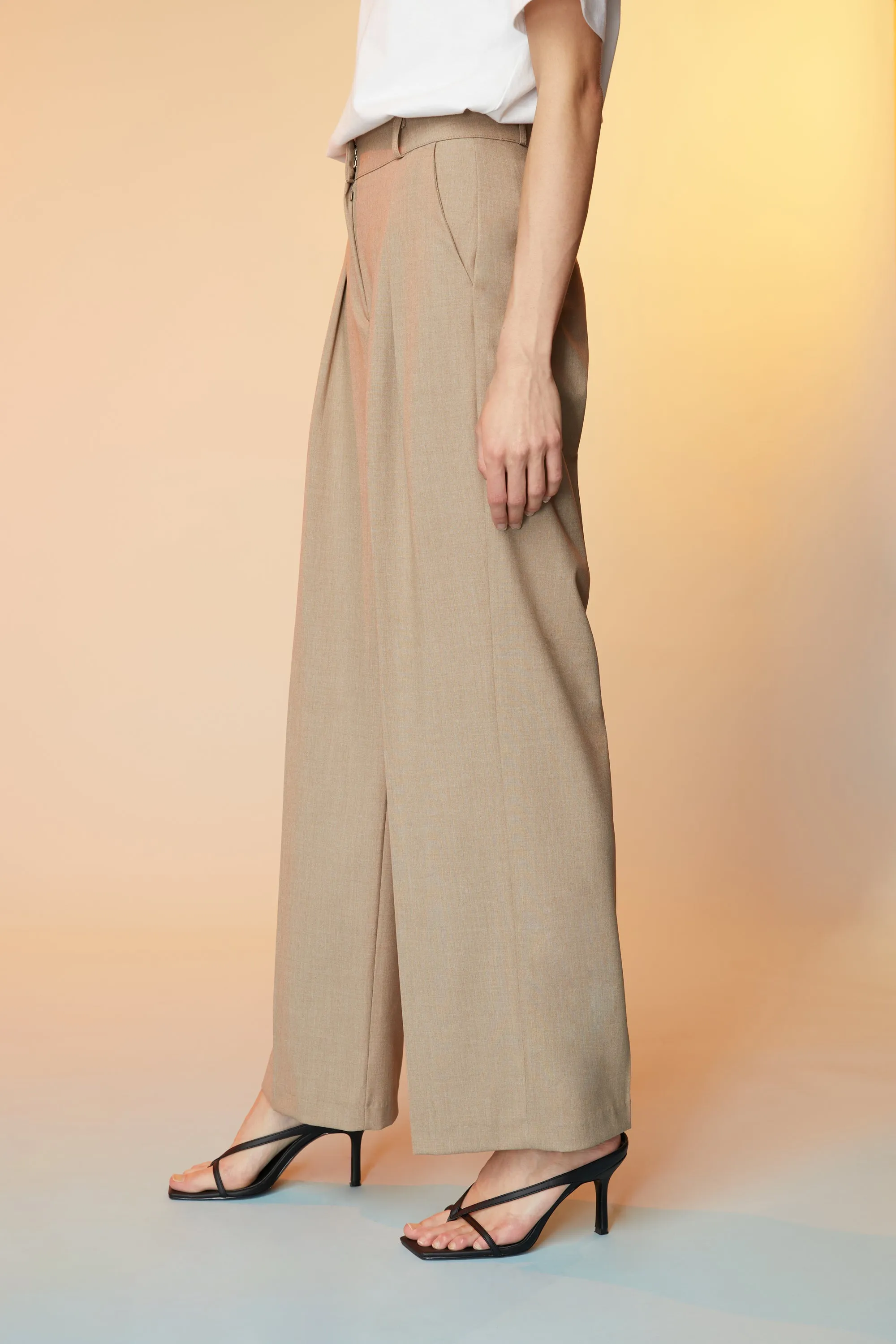 STRAIGHT LEG PANT WITH PLEATS sold by OAK AND FORT product image thumbnail 4