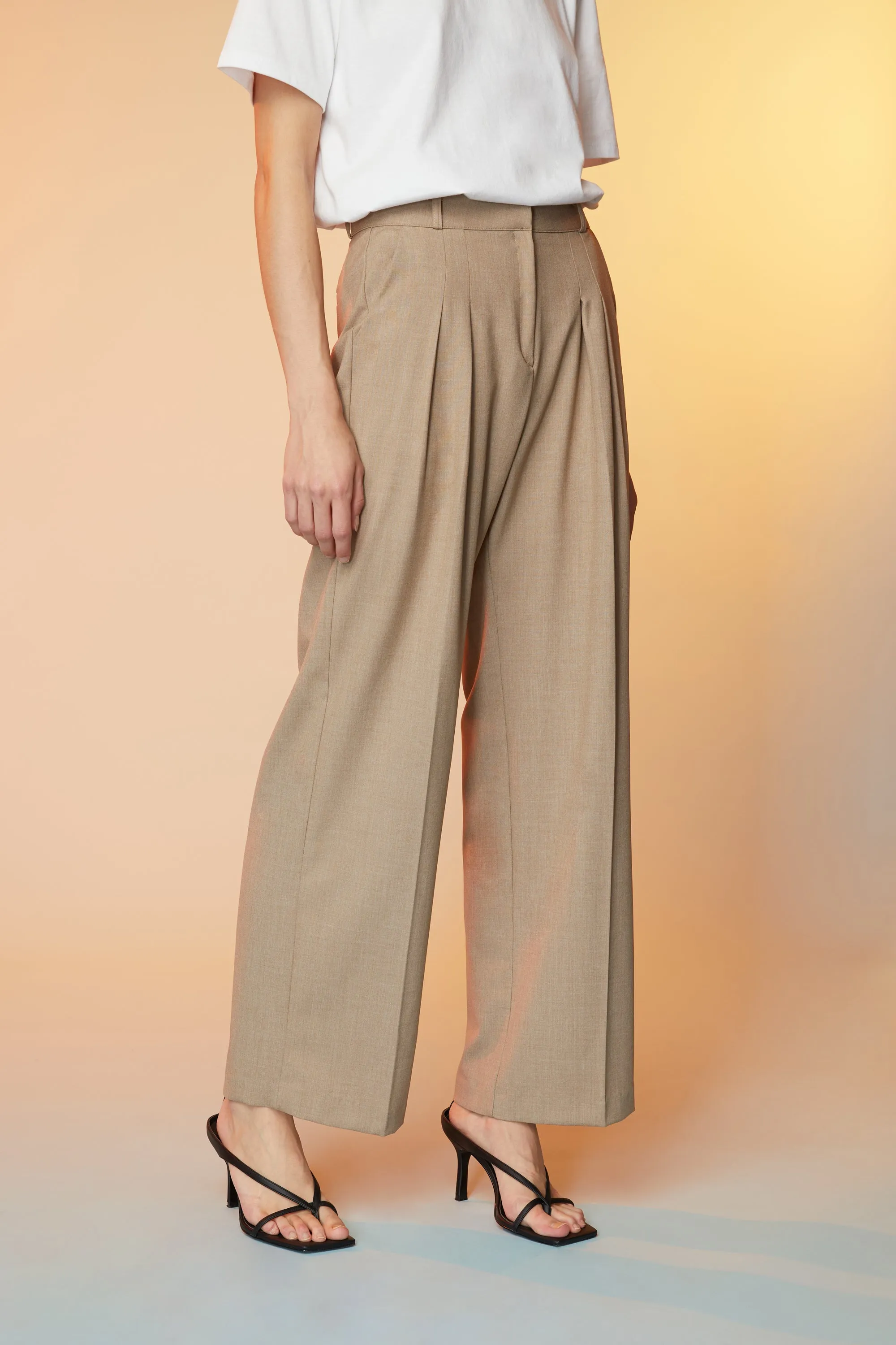 STRAIGHT LEG PANT WITH PLEATS sold by OAK AND FORT product image thumbnail 2