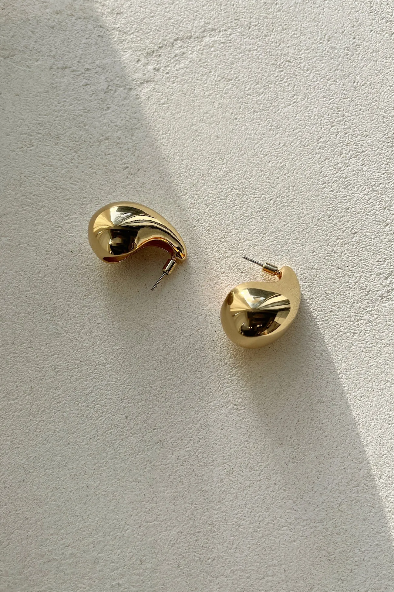 LARGE BUBBLE DROP EARRINGS sold by OAK AND FORT product image thumbnail 2