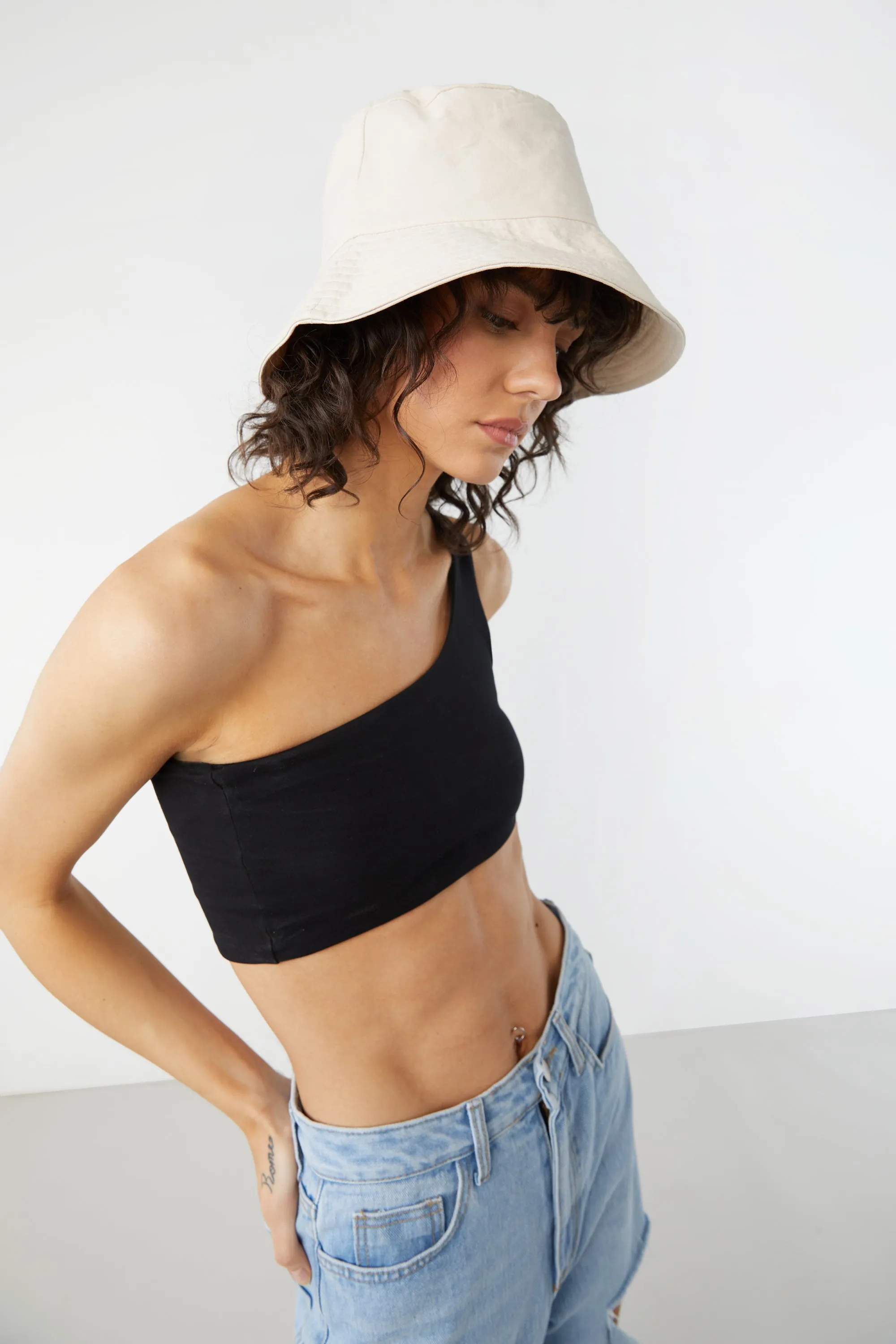 ONE SHOULDER CROPPED TANK sold by OAK AND FORT product image thumbnail 2