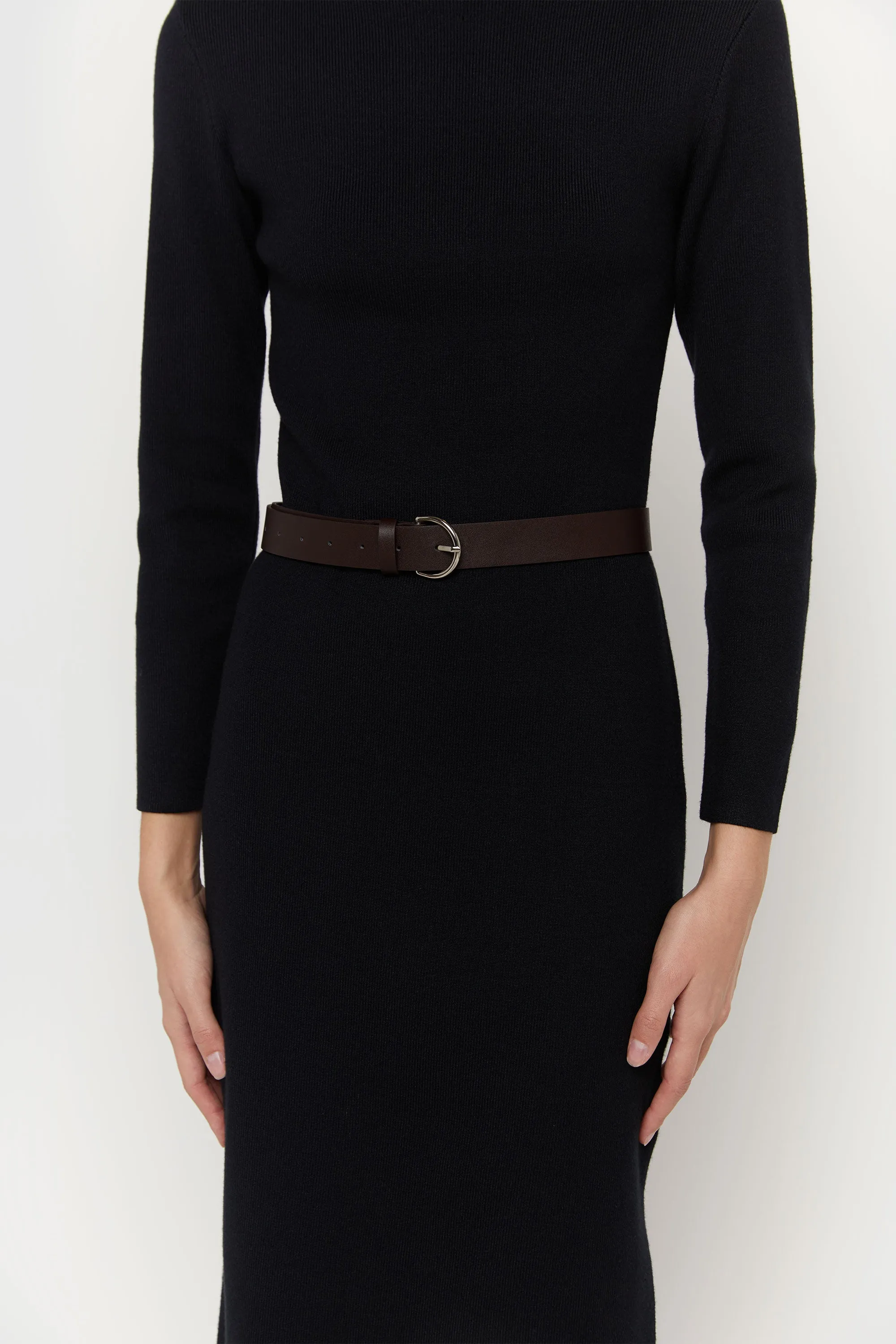 CURVED BUCKLE BELT sold by OAK AND FORT product image thumbnail 3