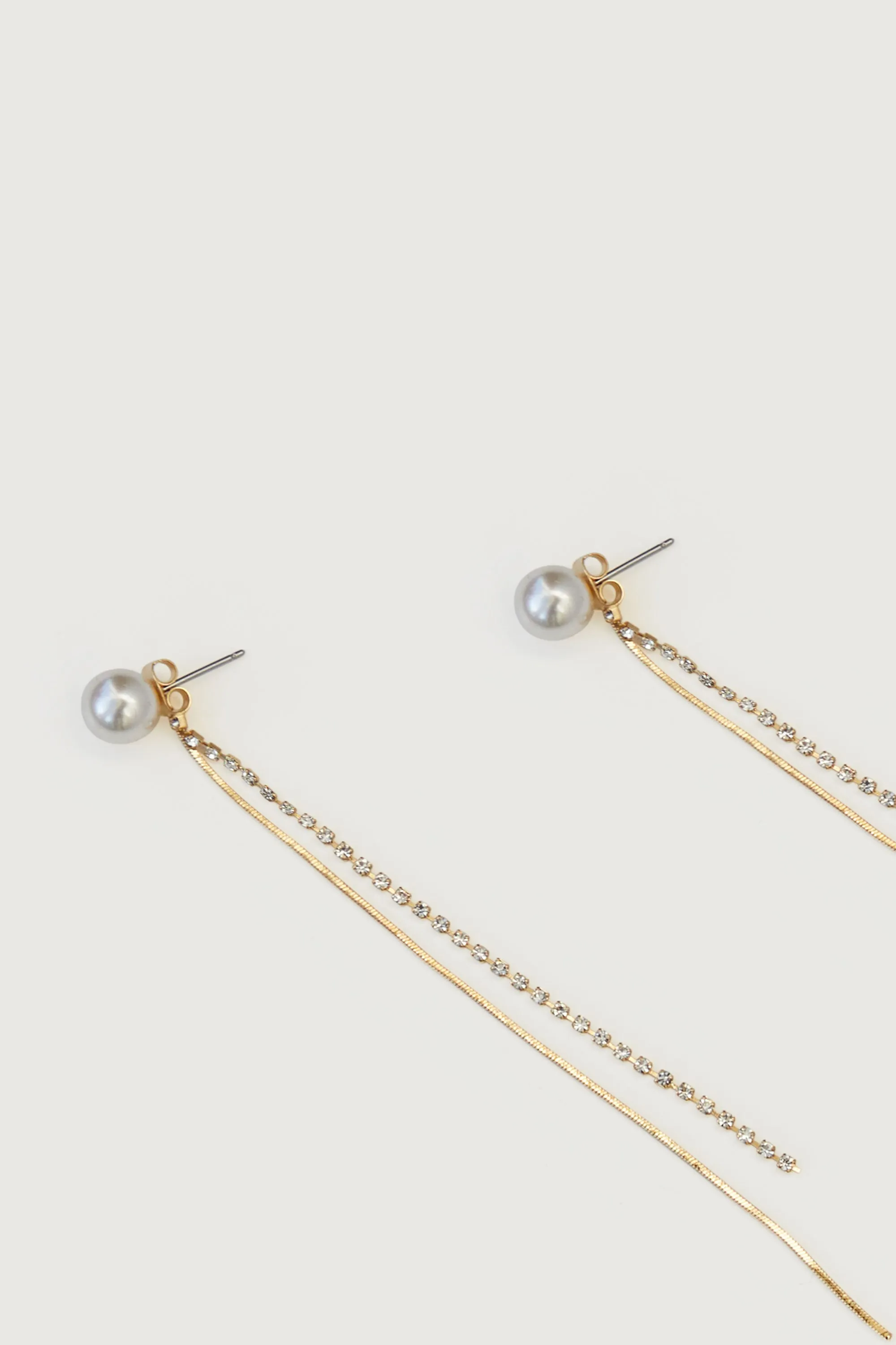 PEARL STUD WITH ZIRCONIA CHAIN sold by OAK AND FORT product image thumbnail 4