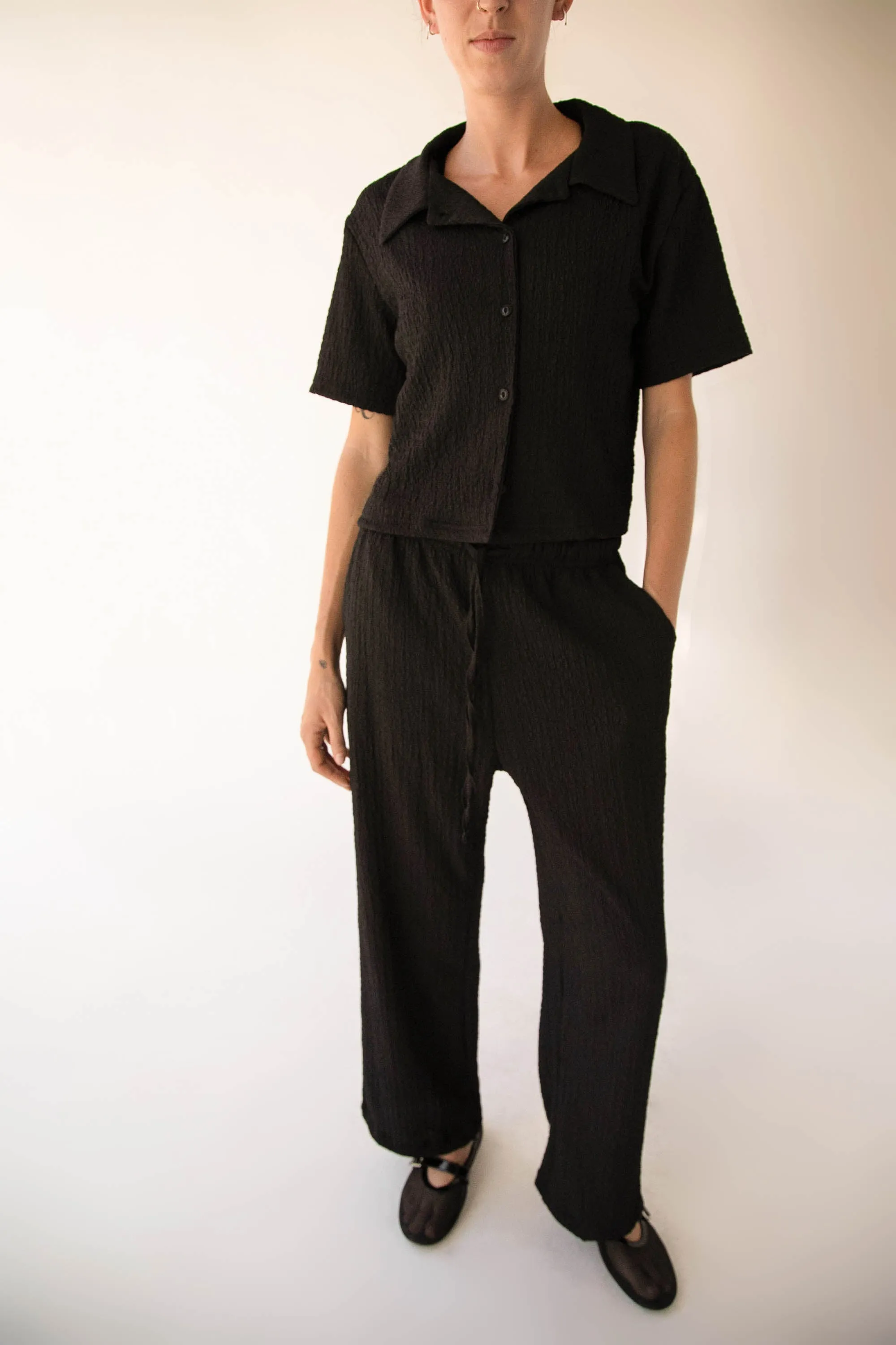 SHORT SLEEVE CRINKLE BUTTON UP sold by OAK AND FORT product image thumbnail 4