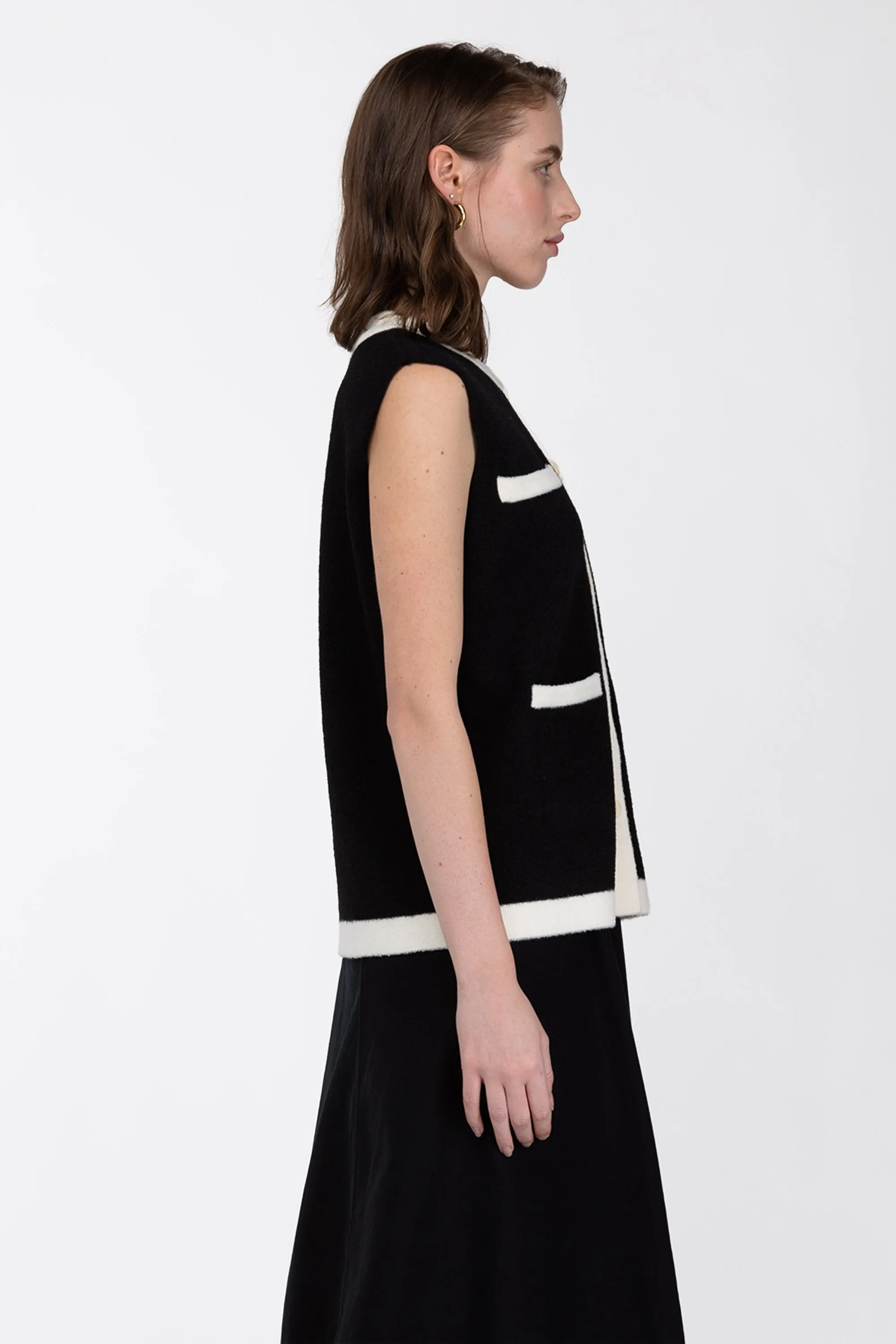 CONTRAST TRIM VEST CARDIGAN sold by OAK AND FORT product image thumbnail 3