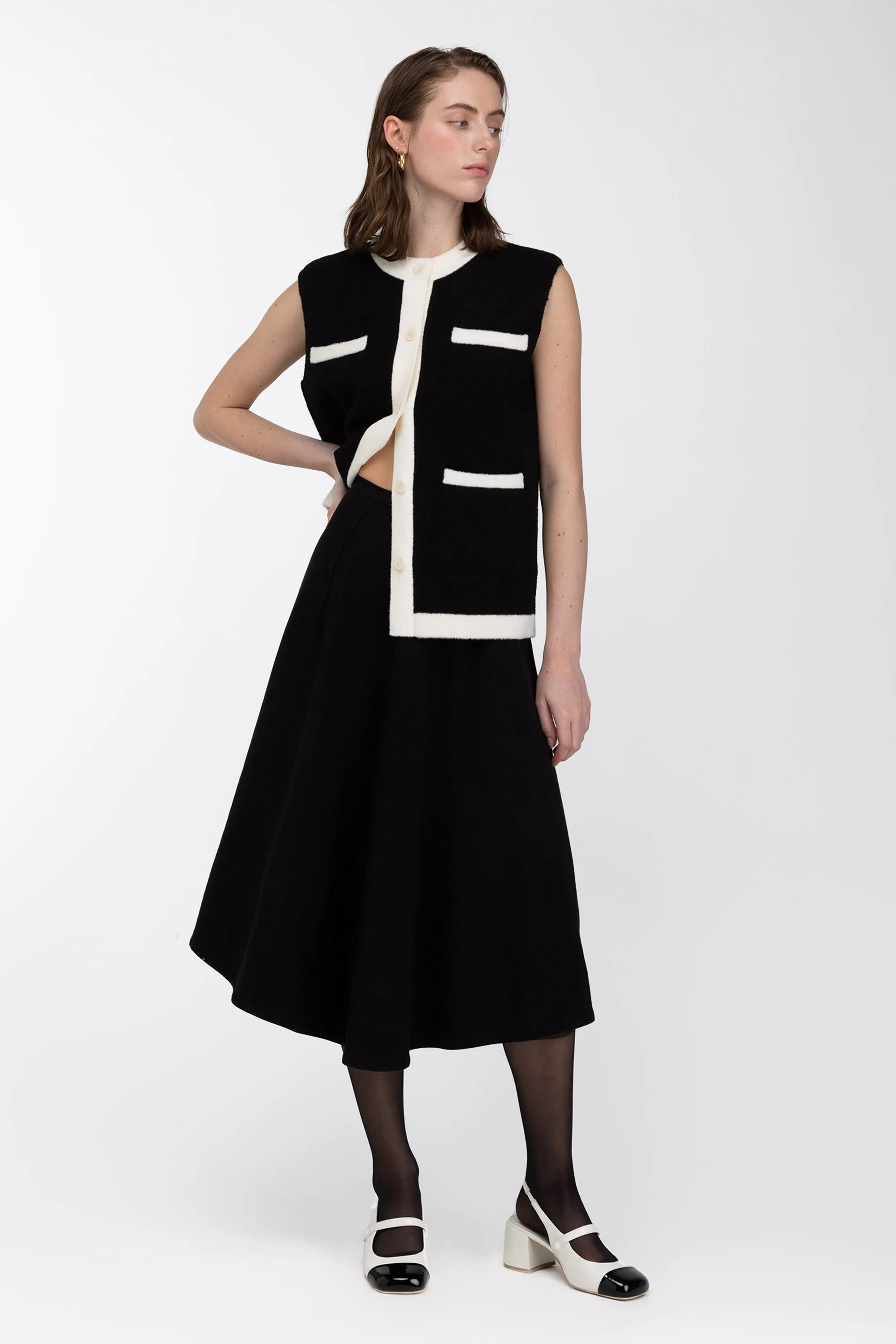 CONTRAST TRIM VEST CARDIGAN sold by OAK AND FORT product image thumbnail 2