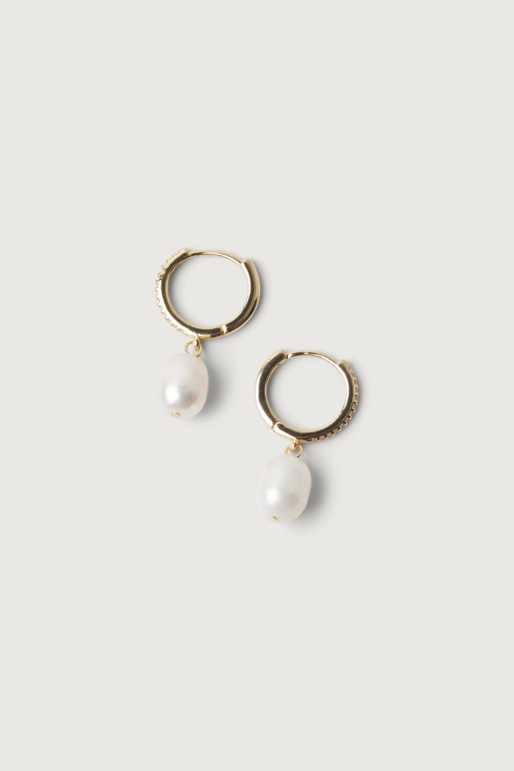 ZIRCONIA HOOPS WITH PEARL DROP sold by OAK AND FORT