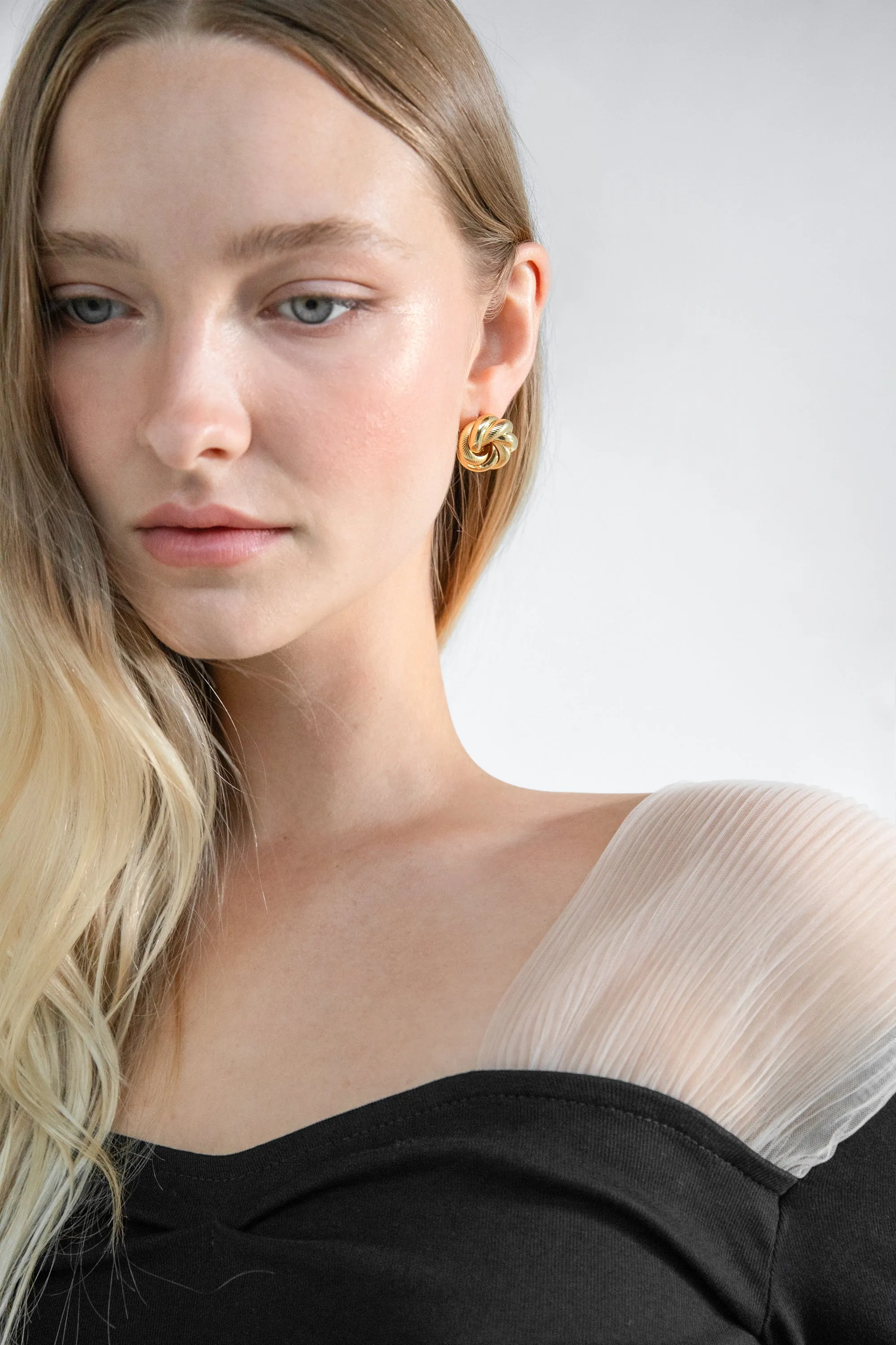 SHEER SHOULDER TOP sold by OAK AND FORT product image thumbnail 2