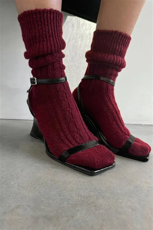 WOOL BLEND CABLE KNIT SOCKS sold by OAK AND FORT