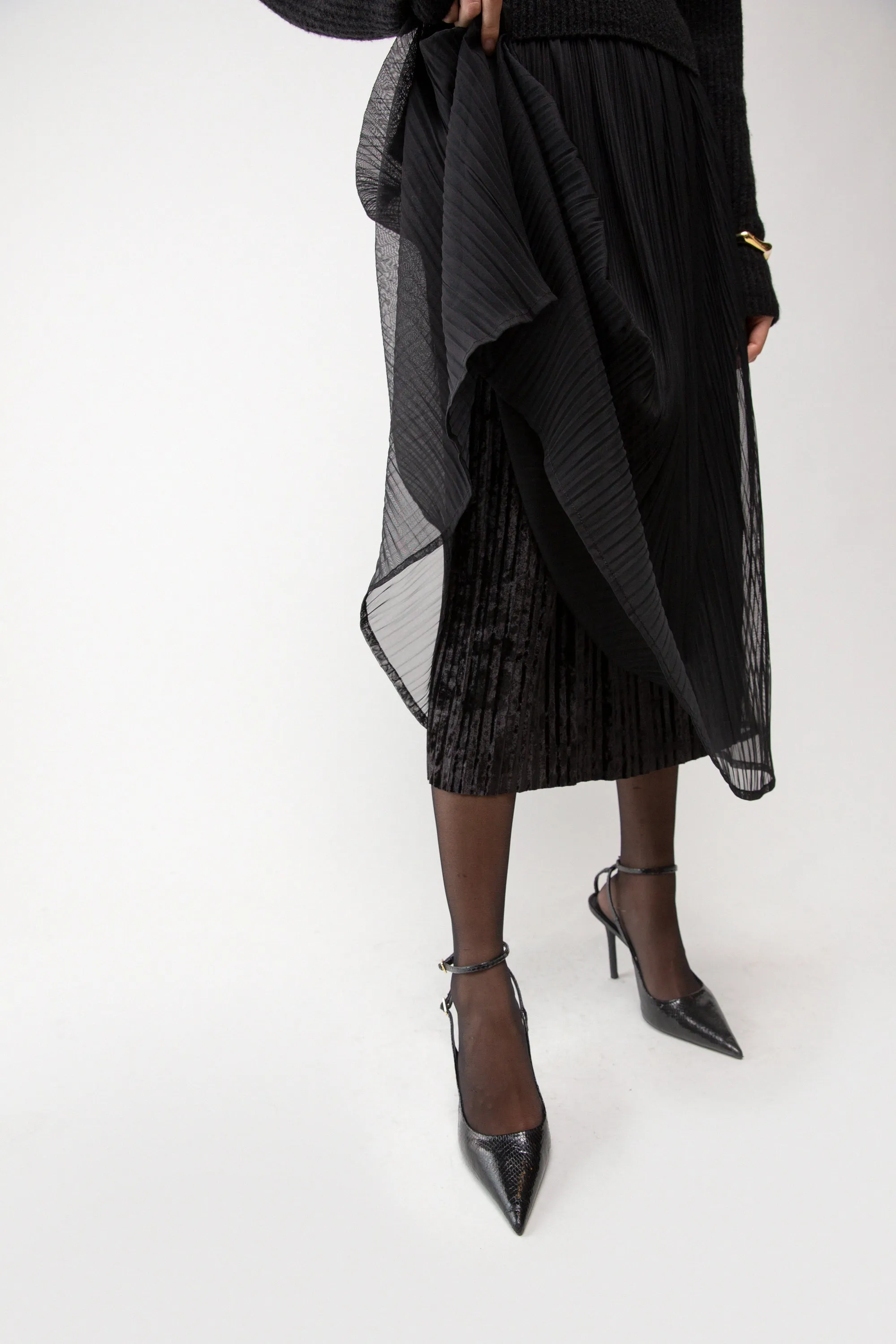 PLEATED LAYER MAXI SKIRT sold by OAK AND FORT product image thumbnail 2