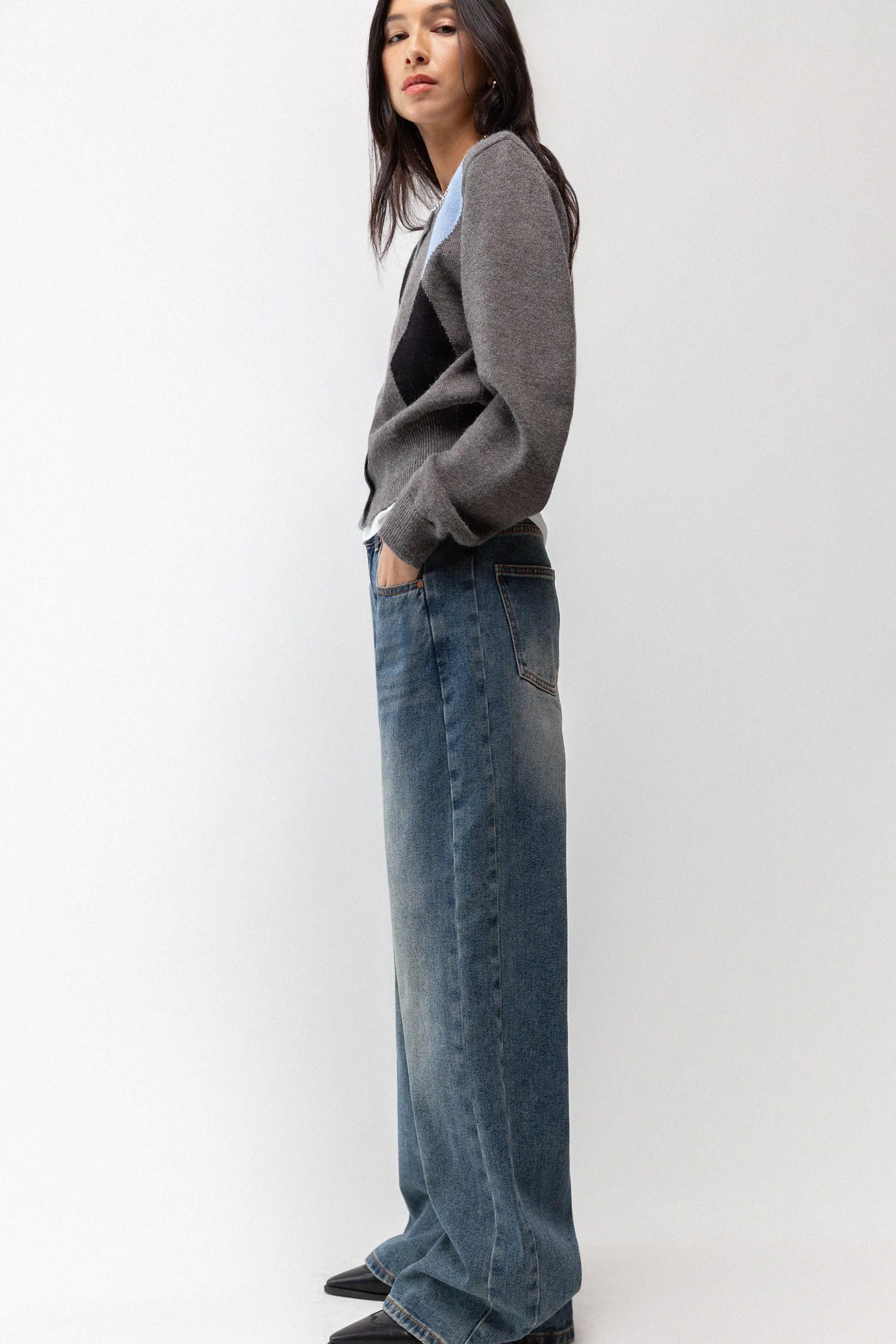 SLIM FIT ARGYLE CARDIGAN sold by OAK AND FORT product image thumbnail 4