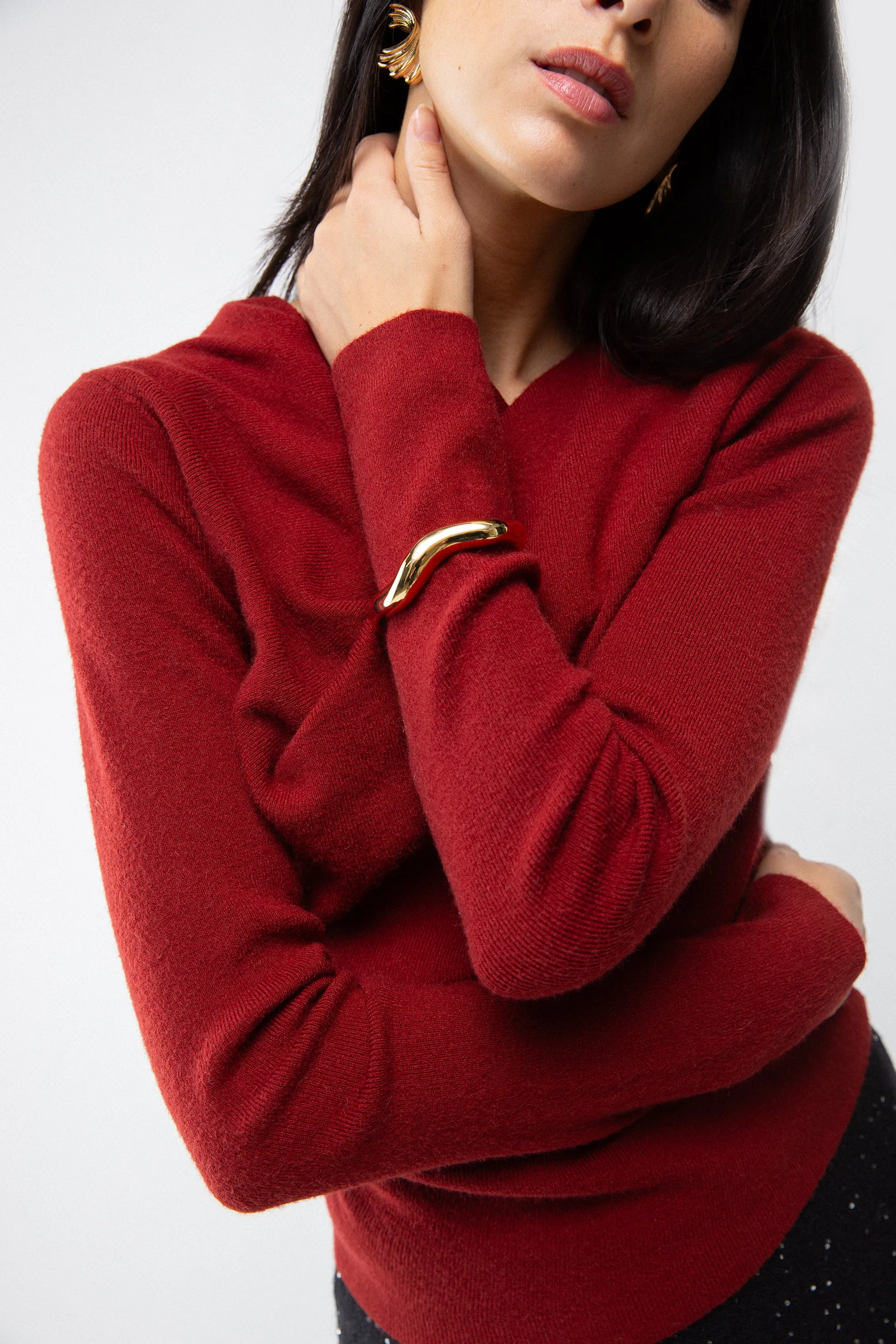 LONG SLEEVE GATHERED NECK TOP sold by OAK AND FORT product image thumbnail 3