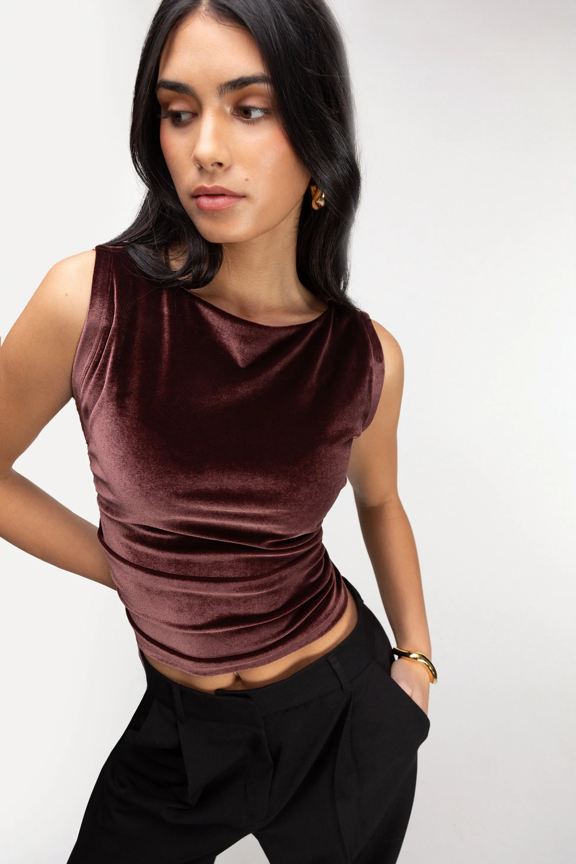VELVET SLEEVELESS TANK TOP sold by OAK AND FORT product image thumbnail 4
