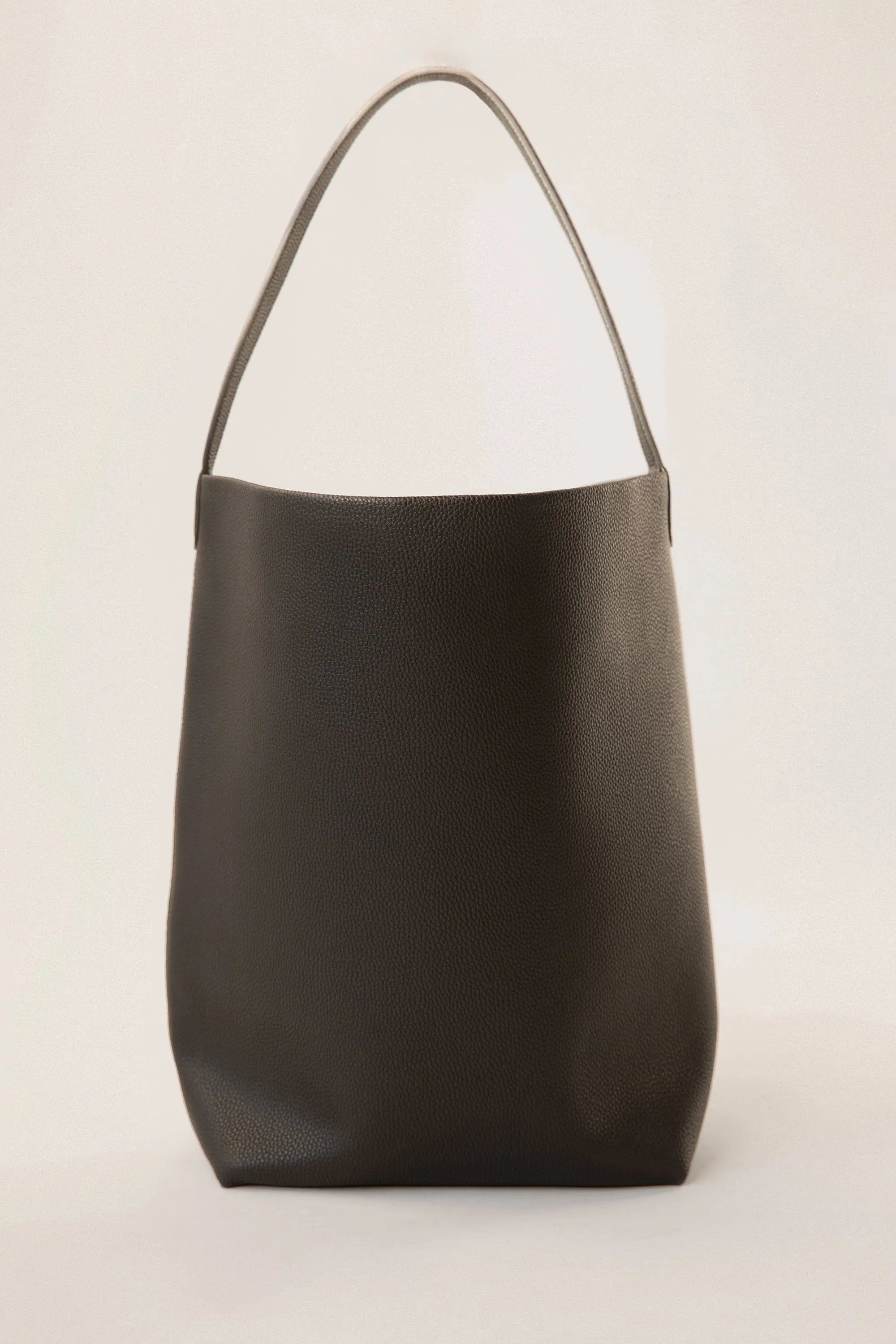 AMELIA LEATHER TOTE BAG sold by OAK AND FORT product image thumbnail 2