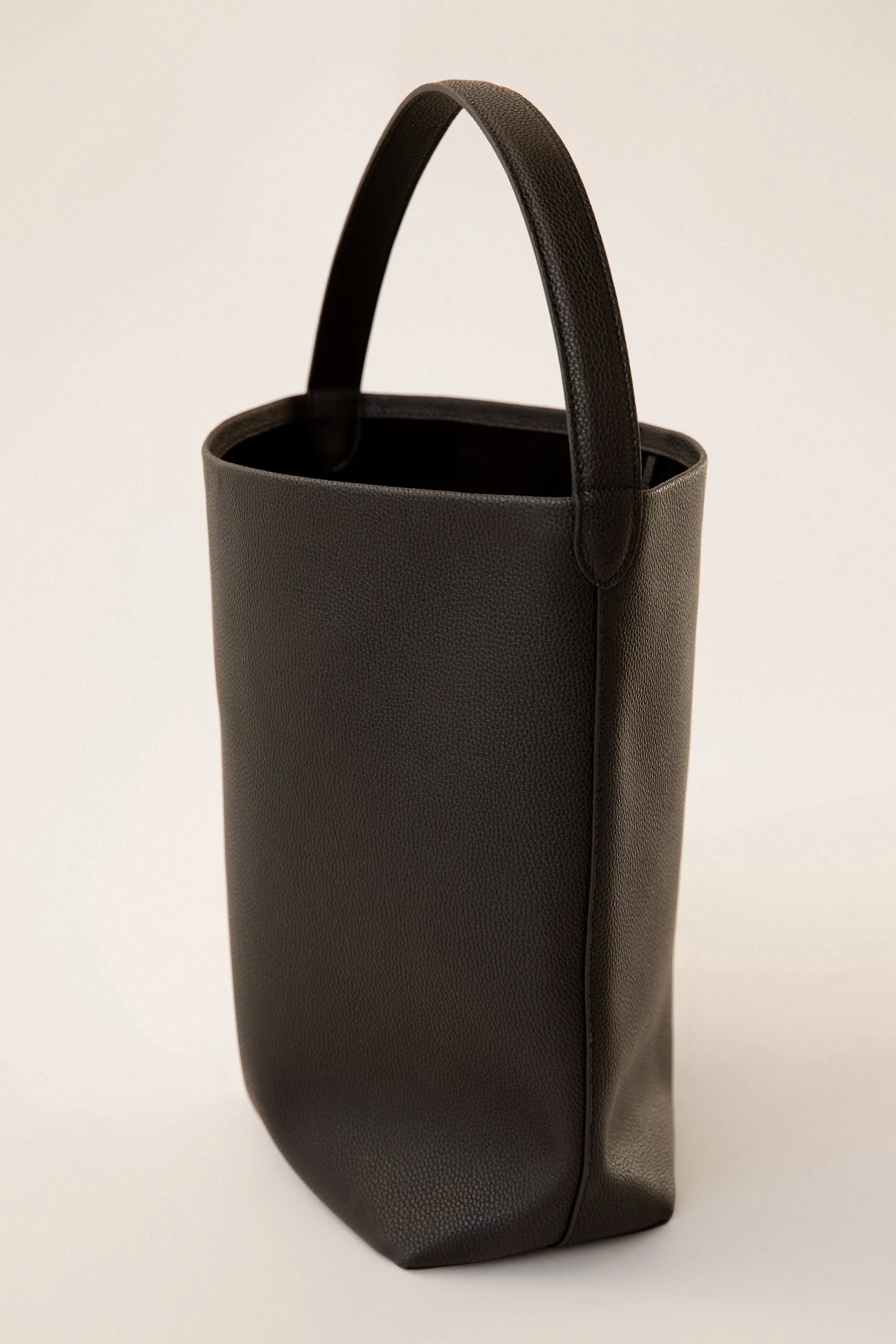 AMELIA LEATHER TOTE BAG sold by OAK AND FORT product image thumbnail 3