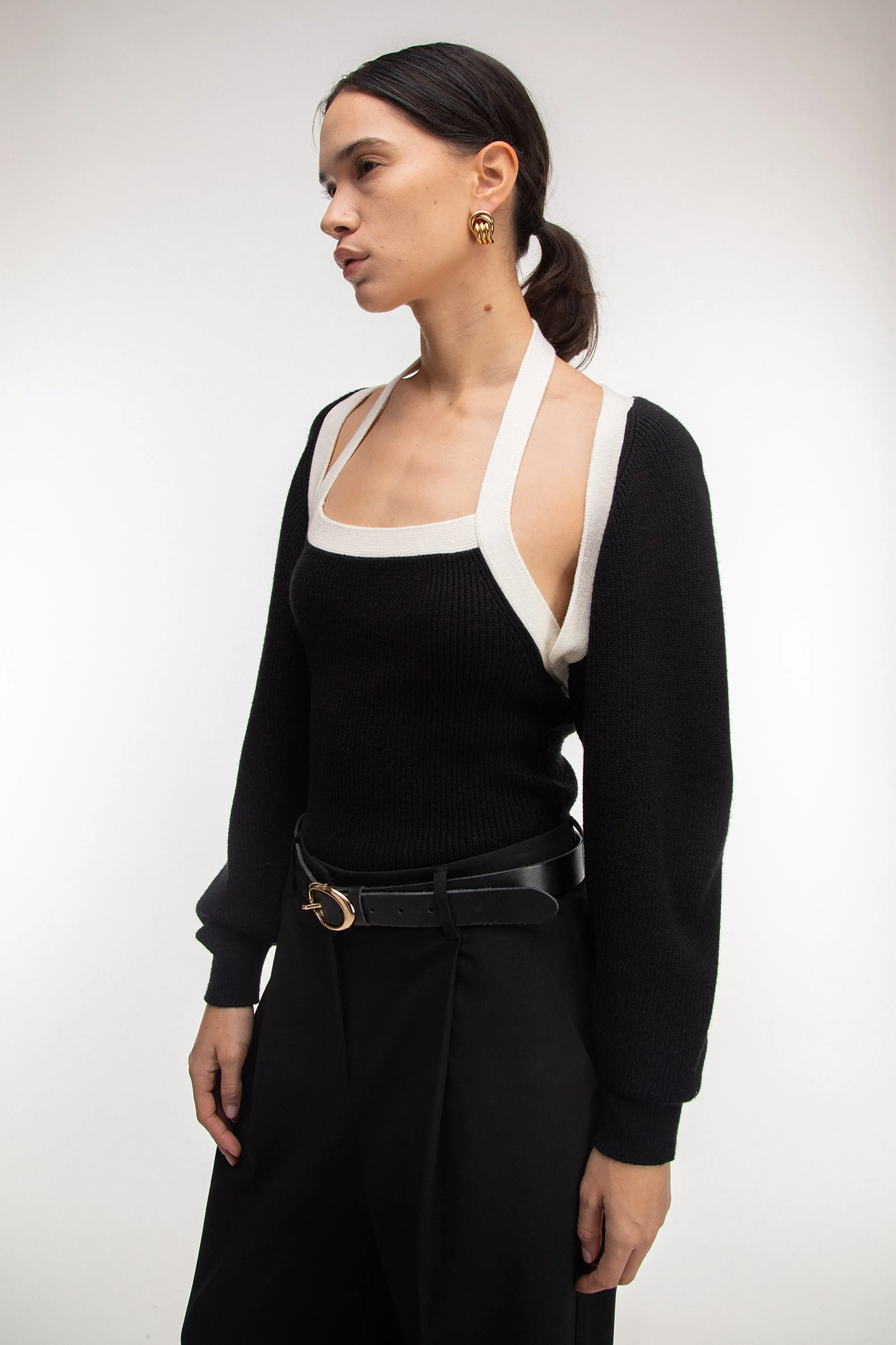CONTRAST TRIM KNIT BOLERO & TANK TWO PIECE SET sold by OAK AND FORT product image thumbnail 4