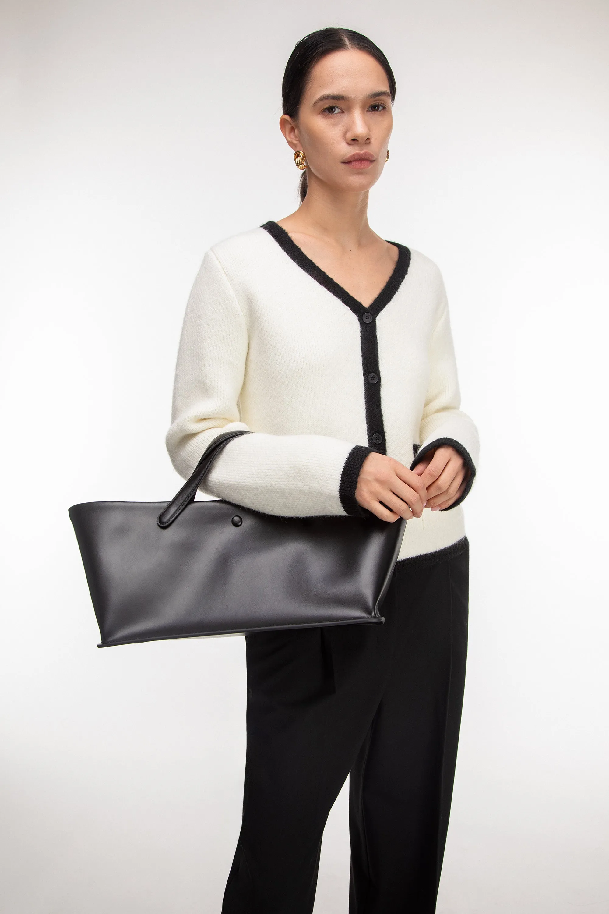 STRUCTURED LEATHER HANDBAG sold by OAK AND FORT product image thumbnail 3