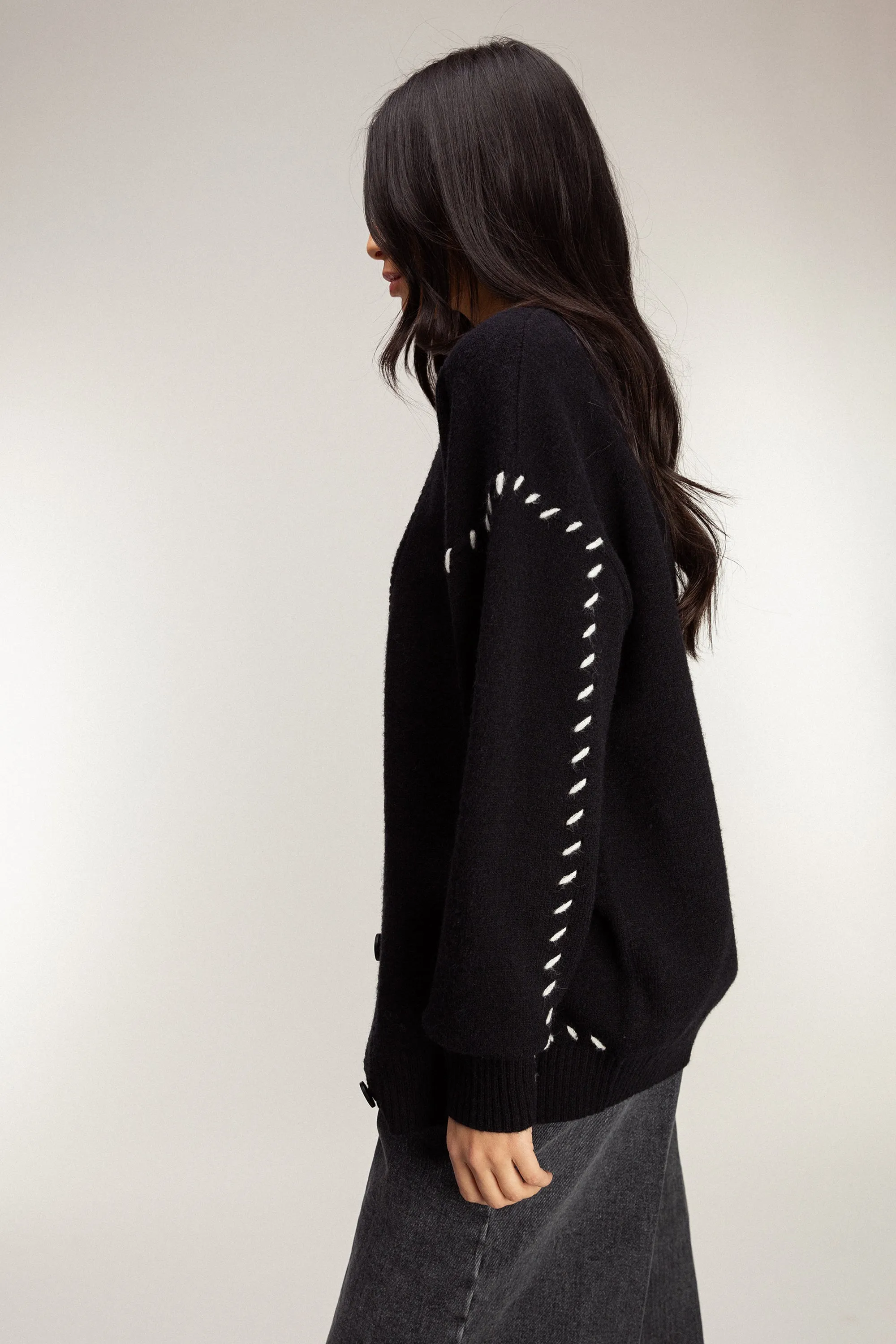 CONTRAST STITCH DETAIL BUTTON FRONT CARDIGAN sold by OAK AND FORT product image thumbnail 3