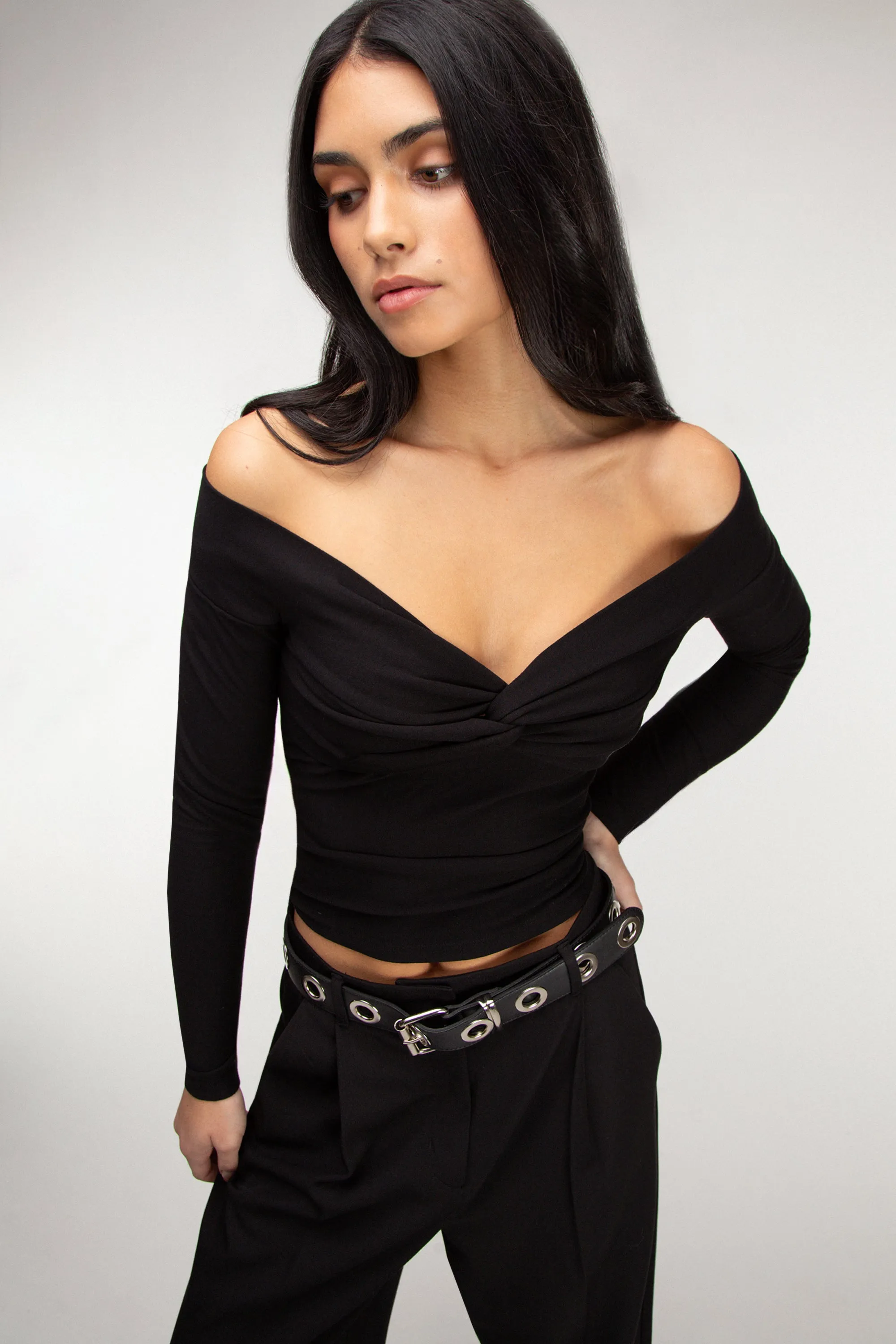 CROPPED OFF THE SHOULDER TWIST FRONT TOP sold by OAK AND FORT product image thumbnail 2