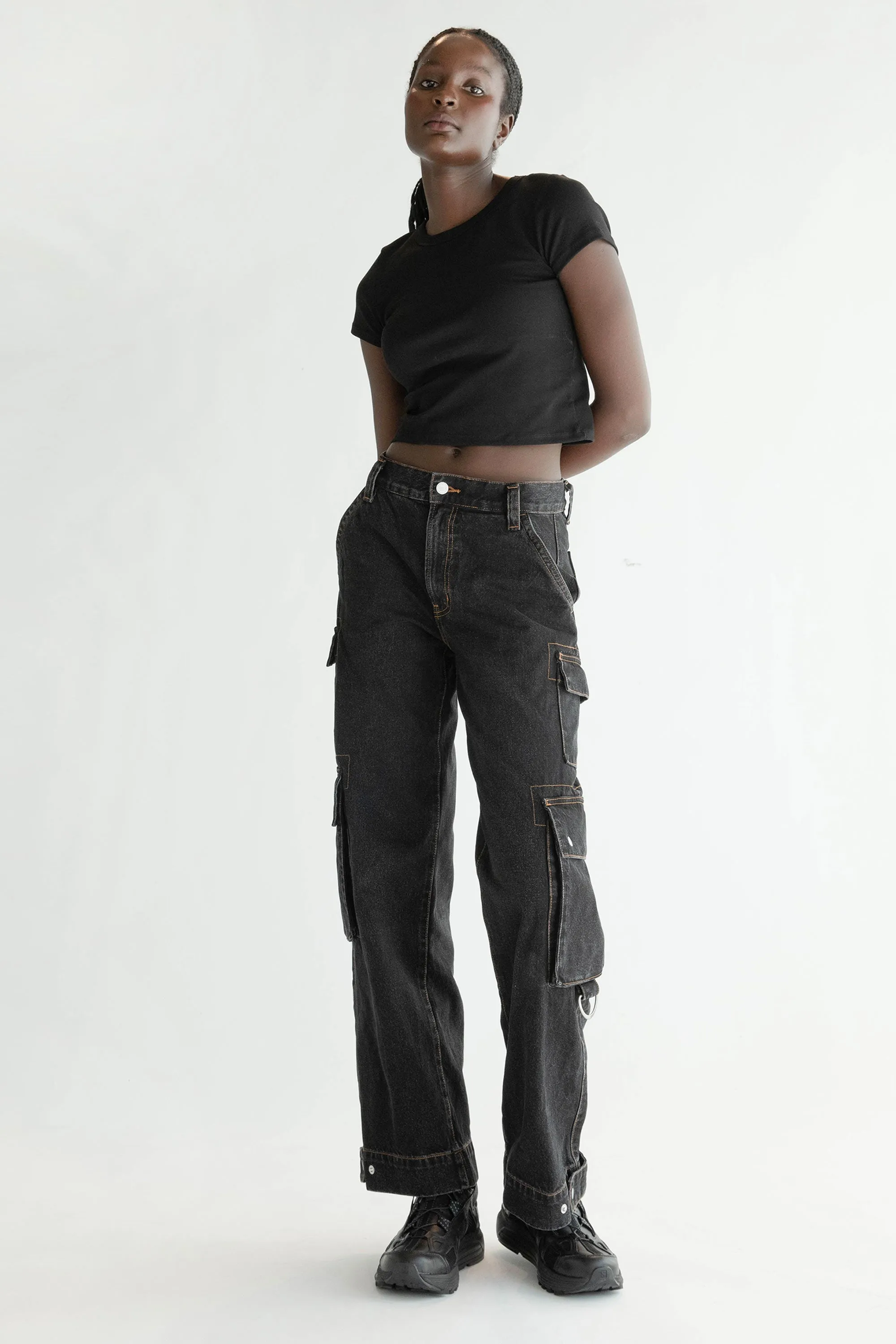 OAK 02 RELAXED MID-RISE CARGO JEAN sold by OAK AND FORT product image thumbnail 4
