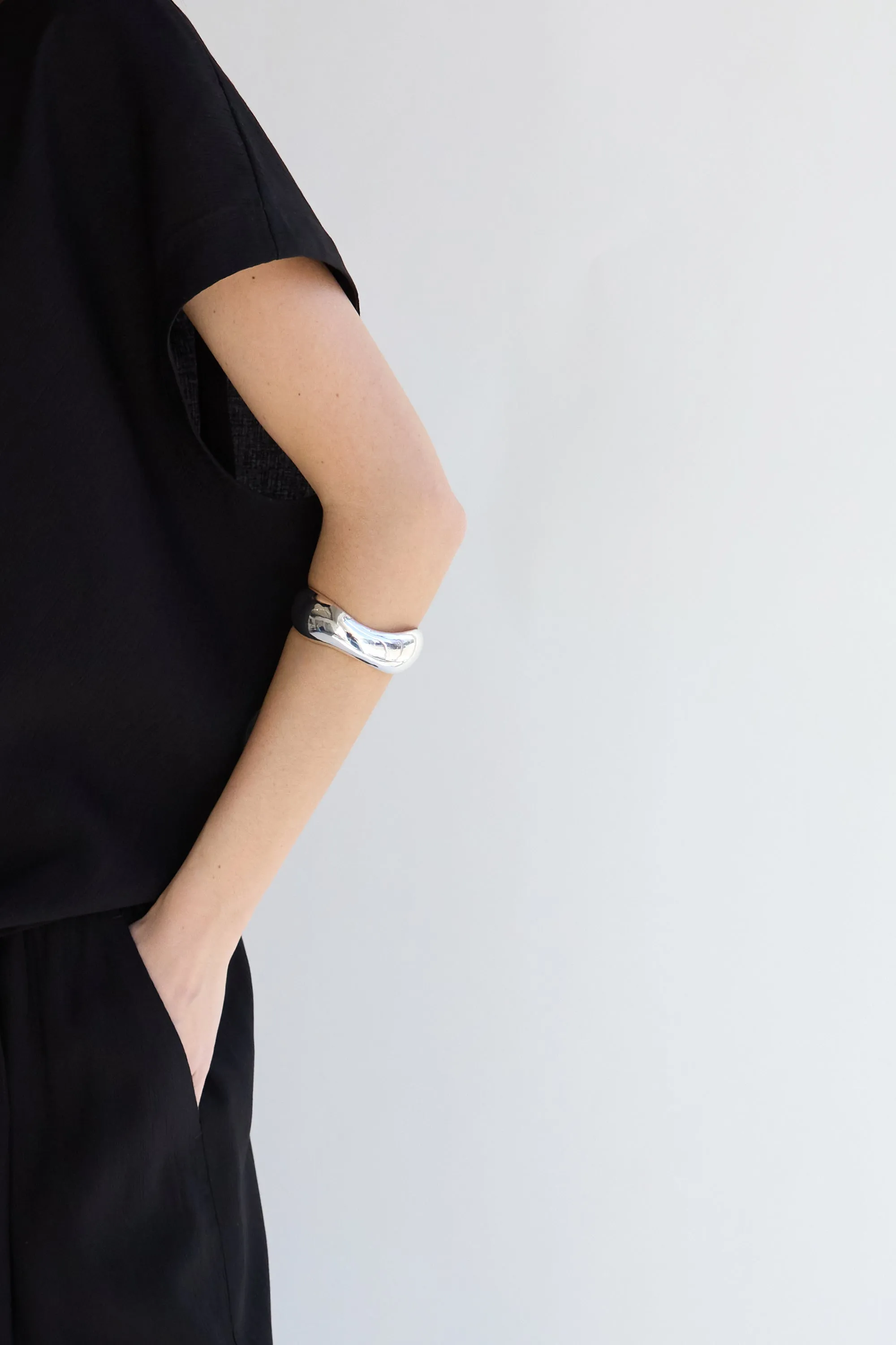 THICK WAVY CUFF BRACELET sold by OAK AND FORT product image thumbnail 4