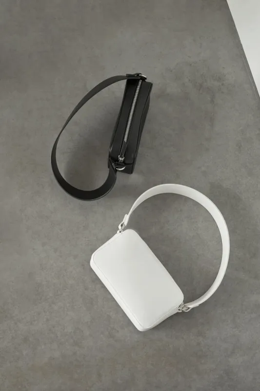 THICK STRAP BAG sold by OAK AND FORT