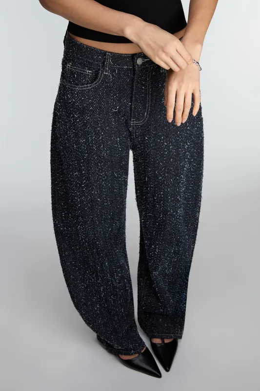 29"  BOUCLE TEXTURED BARREL JEAN sold by OAK AND FORT