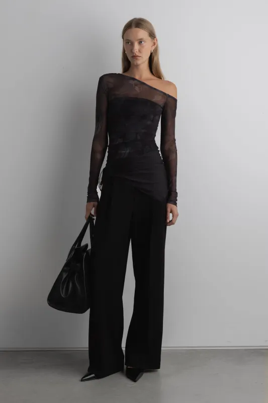 FLORAL PRINT OFF SHOULDER LONG SLEEVE TOP made by OAK AND FORT