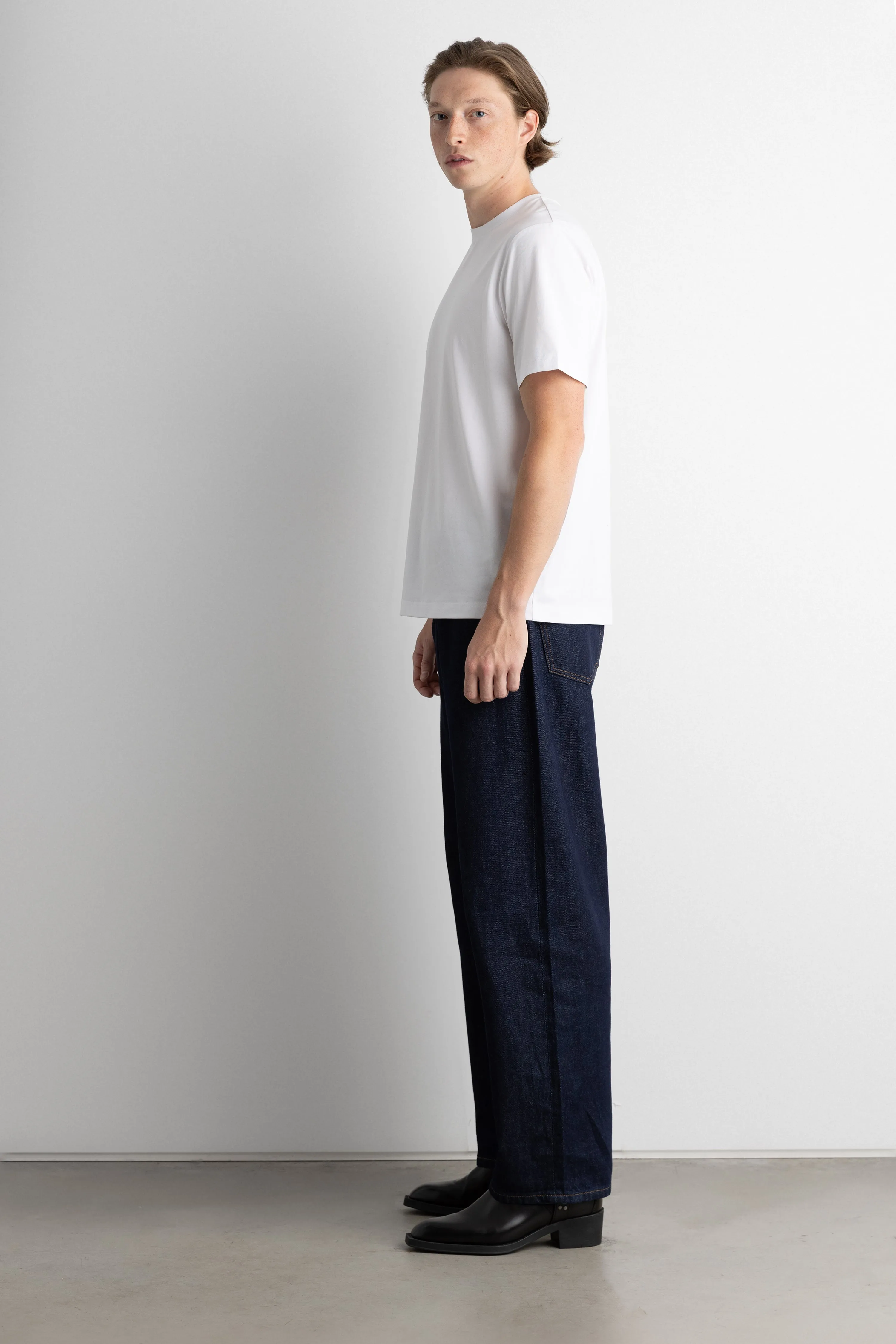 RELAXED CLASSIC CORE T-SHIRT sold by OAK AND FORT product image thumbnail 3