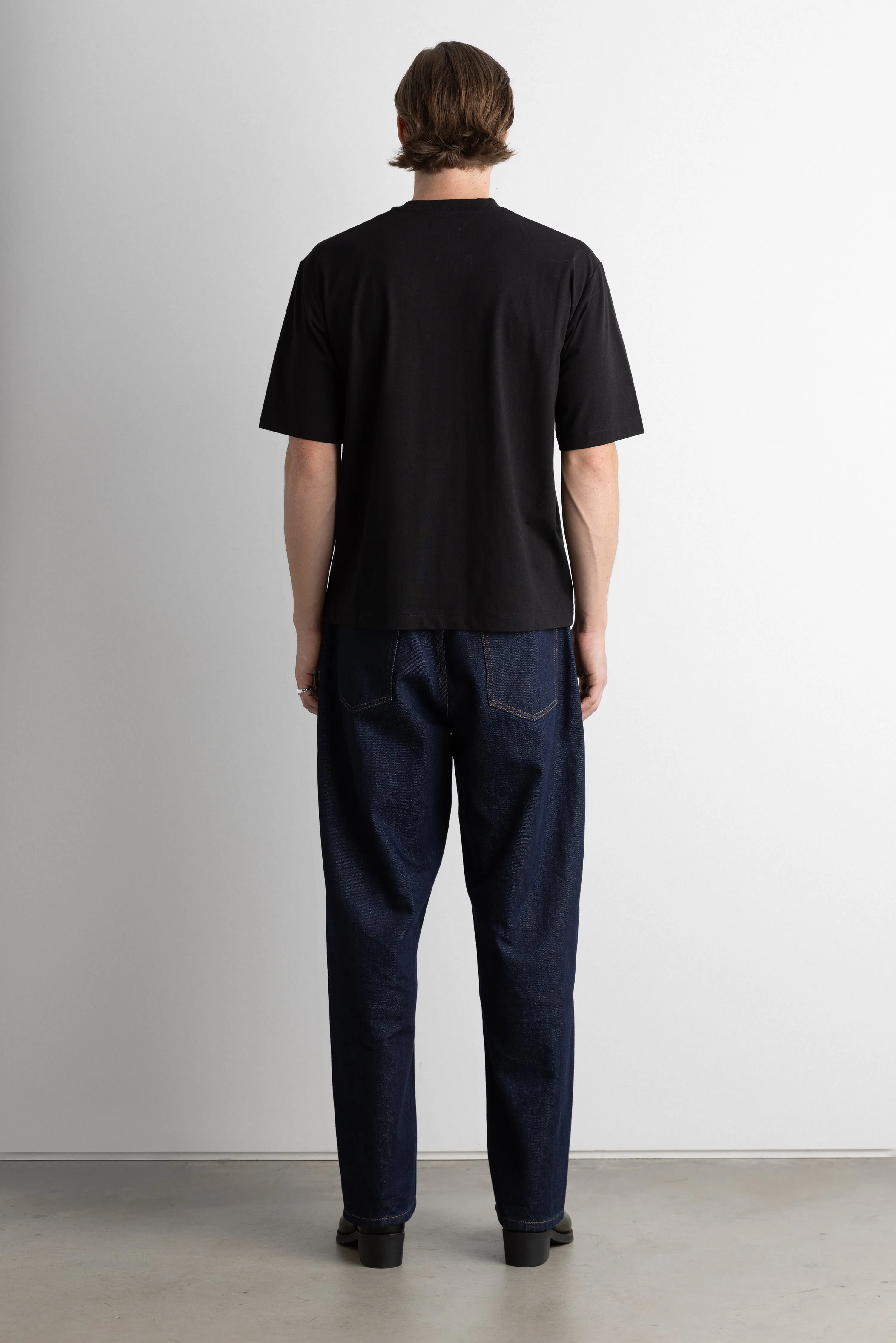 CLASSIC LONG LIGHTWEIGHT CORE T-SHIRT sold by OAK AND FORT product image thumbnail 4