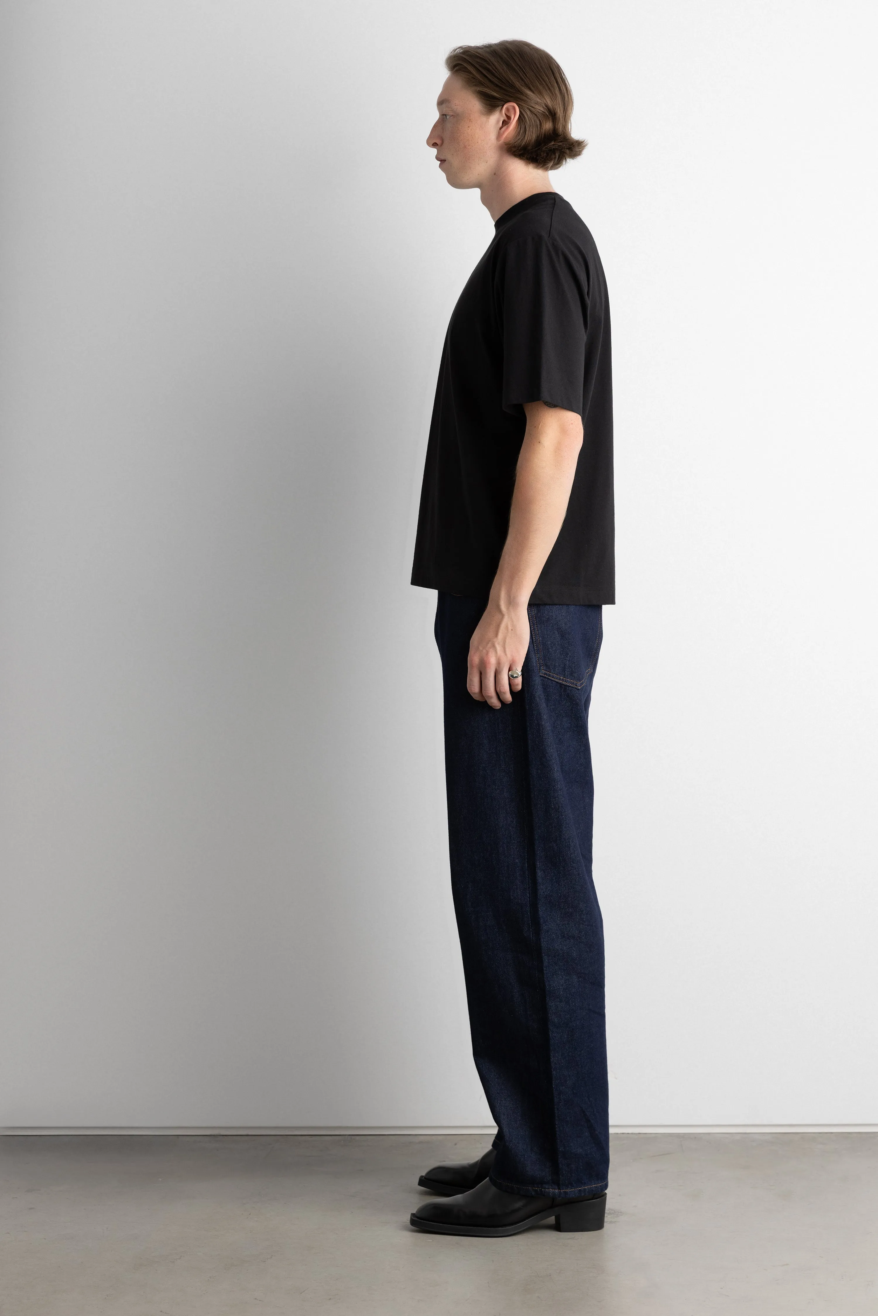CLASSIC LONG LIGHTWEIGHT CORE T-SHIRT sold by OAK AND FORT product image thumbnail 3