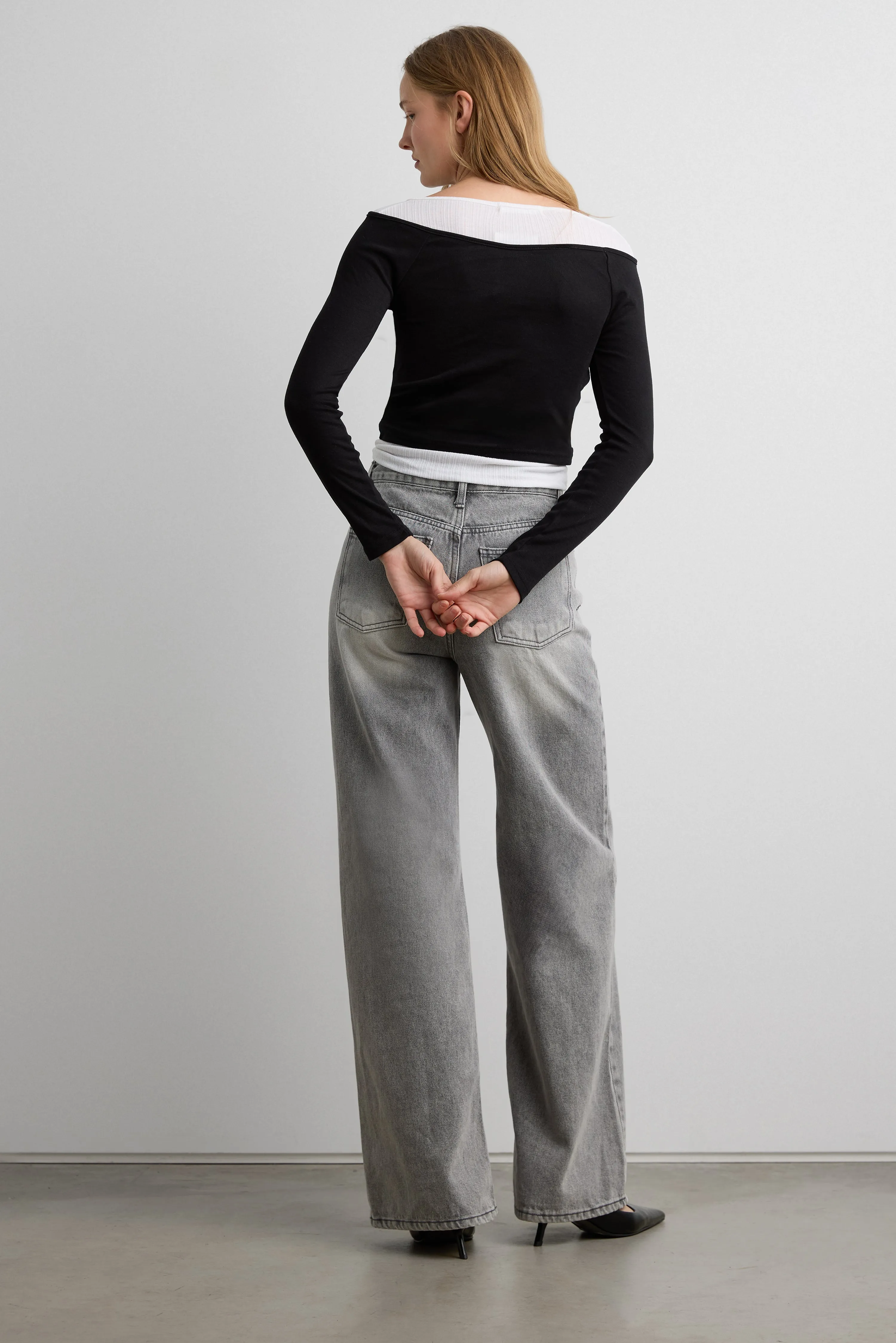 FADED WASH DENIM sold by OAK AND FORT product image thumbnail 4