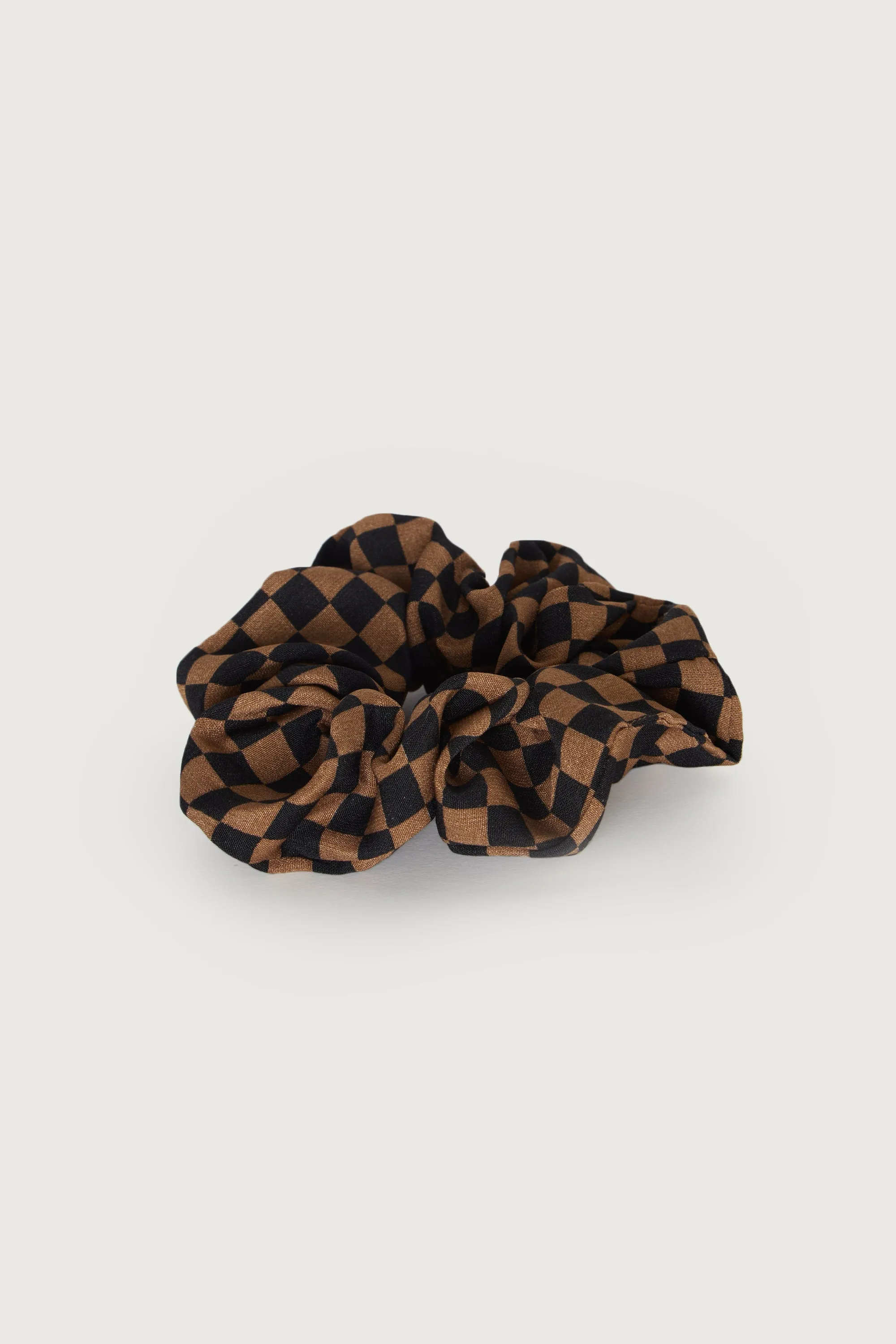 CHECKERED SCRUNCHIE sold by OAK AND FORT product image thumbnail 5