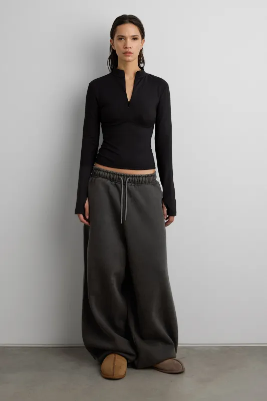 FITTED HALF ZIP MOCKNECK LONG SLEEVE TOP sold by OAK AND FORT