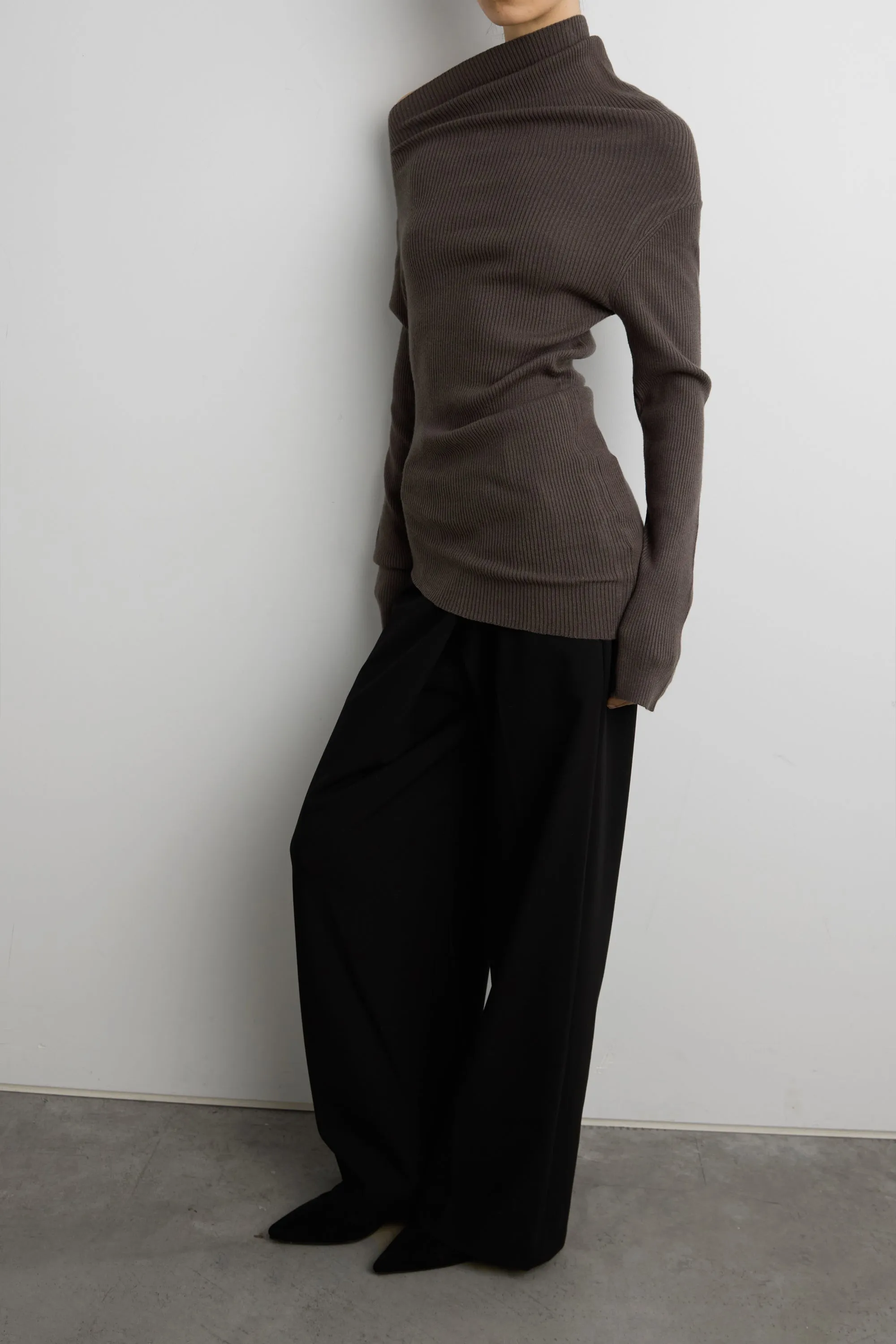 ASYMMETRICAL OFF-SHOULDER RIBBED KNIT TOP sold by OAK AND FORT product image thumbnail 3