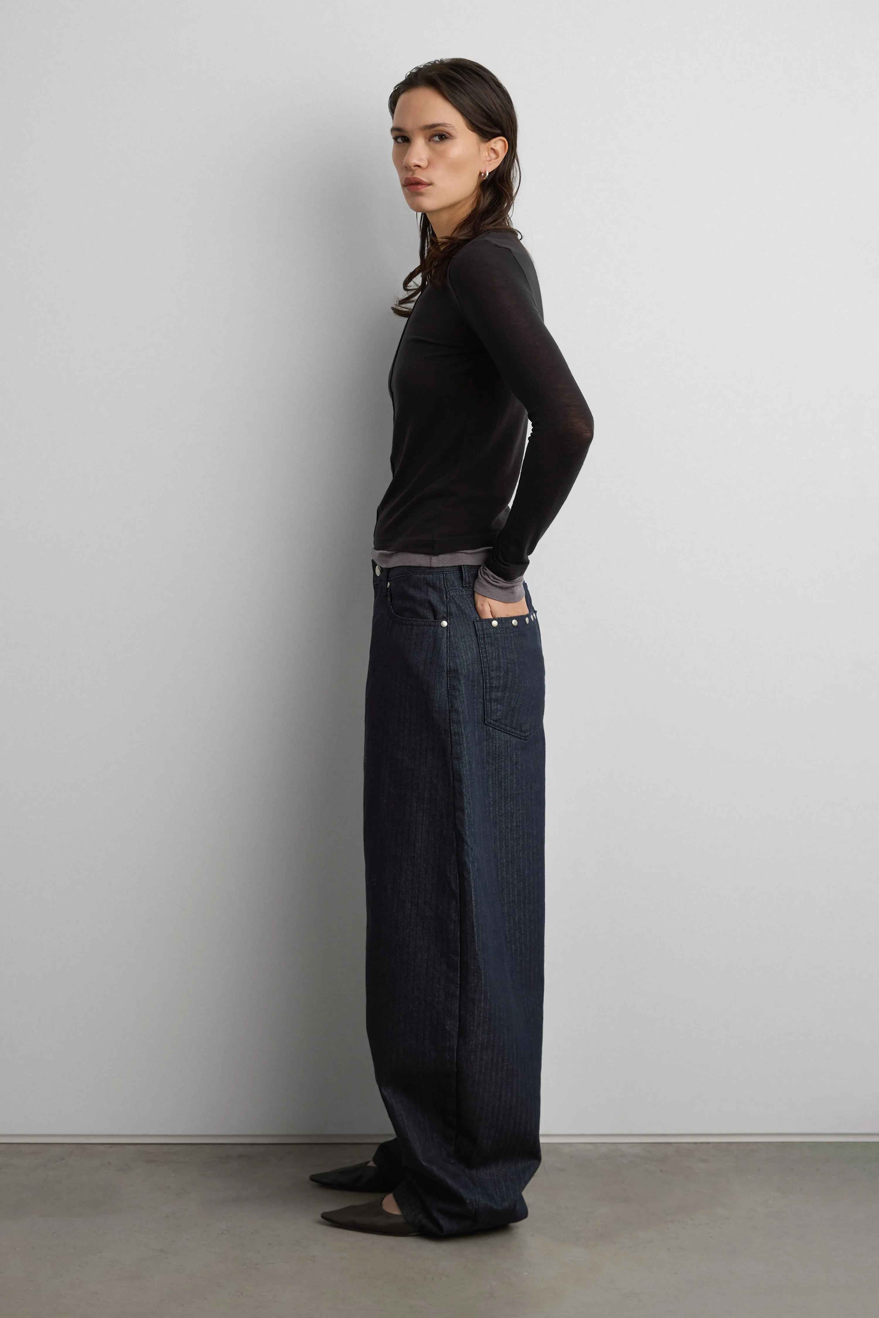 HERRINGBONE STUDDED BARREL JEAN sold by OAK AND FORT product image thumbnail 4