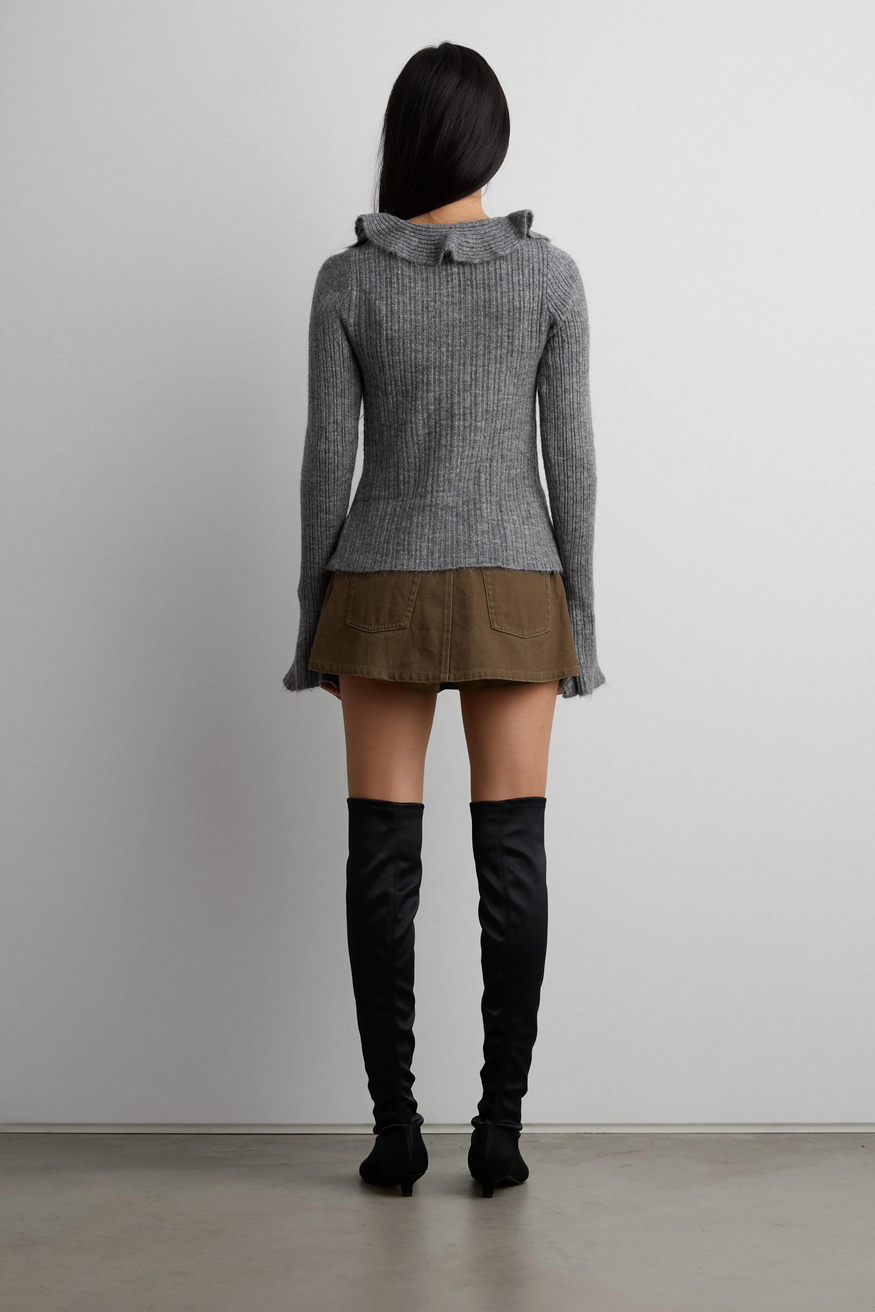 RUFFLED V-NECK SWEATER sold by OAK AND FORT product image thumbnail 5