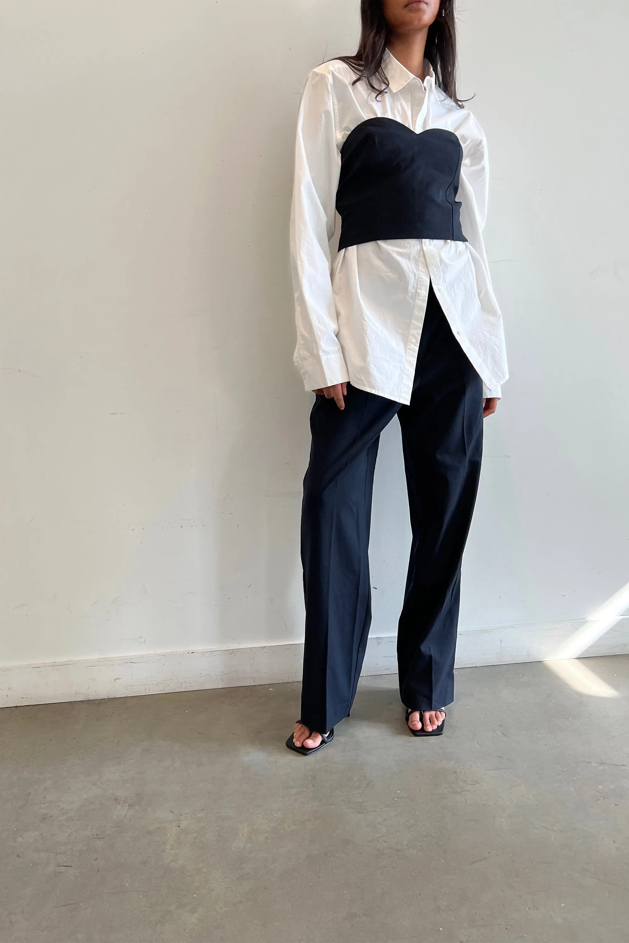 SWEETHEART NECKLINE TOP sold by OAK AND FORT product image thumbnail 2