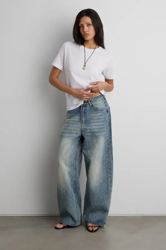MID-RISE WIDE LEG VINTAGE WASH JEAN sold by OAK AND FORT