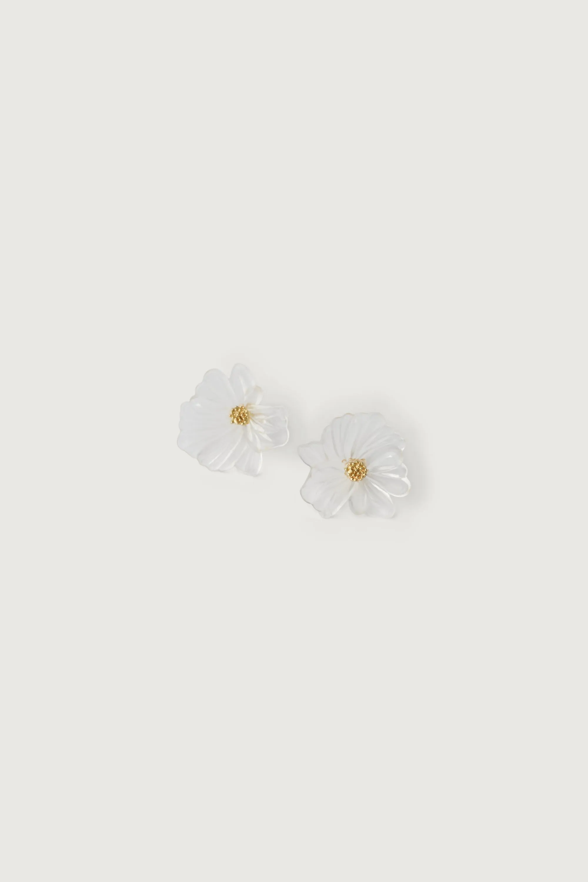 TRANSPARENT PETAL FLORAL STUD EARRINGS sold by OAK AND FORT